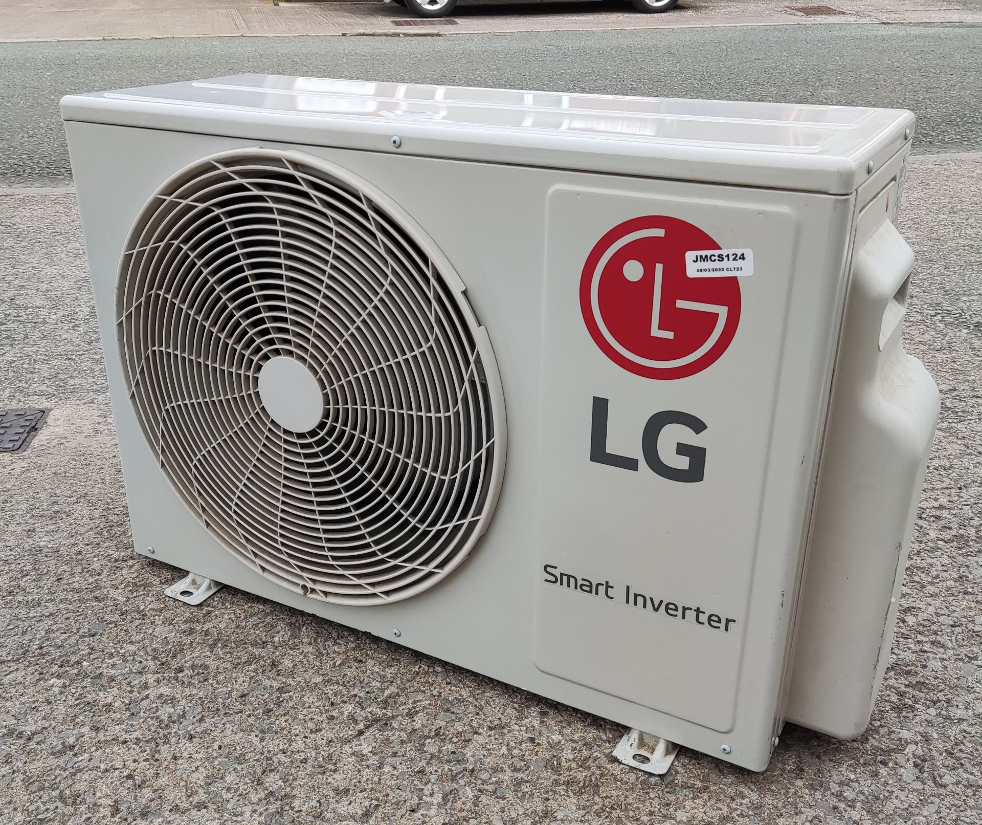 1 x LG Smart Inverter Split Room Air Conditioner - Model: P18EN.UL2 - JMCS124 - CL723 - Location: - Image 2 of 7