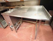 1 x Stainless Steel Corner Prep Table With Integrated Heated Baine Marie - Approx Length 100cm