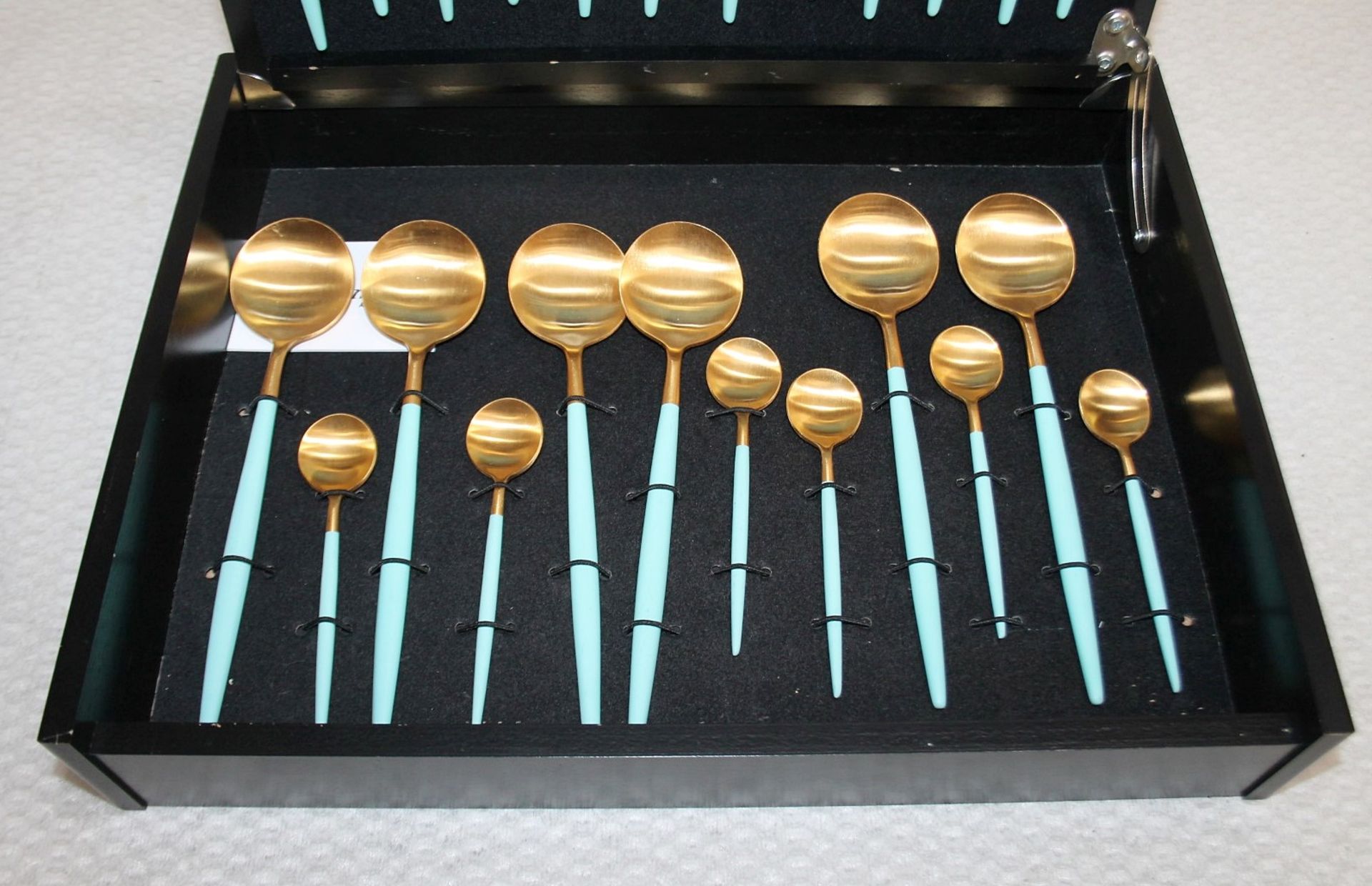 1 x CUTIPOL 'Goa' Luxury 24-Piece Cutlery Set - Original Price £430.00 - Unused Boxed Stock - Ref: - Image 4 of 11