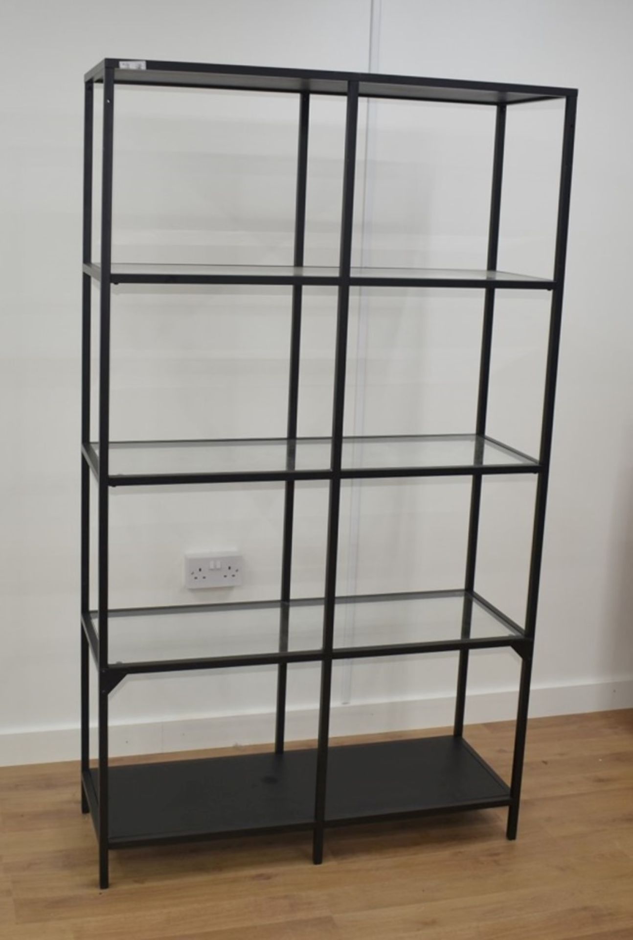 1 x Upright Modern Display Shelving Unit With Metal Frame and Glass Shelves - Image 4 of 5