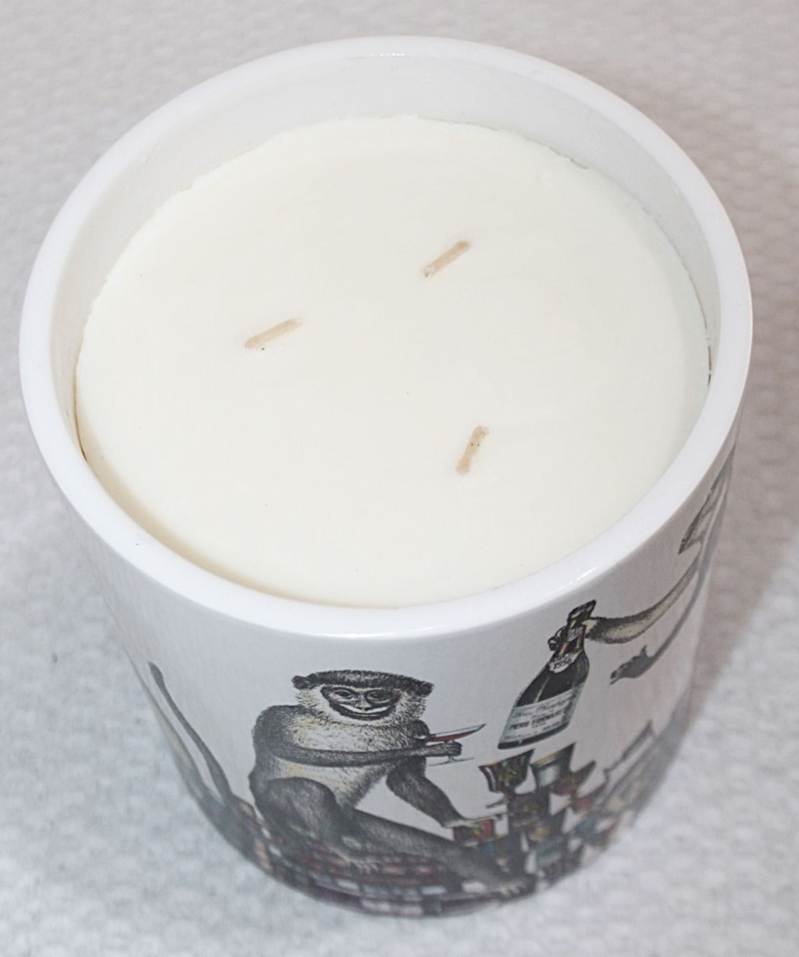 1 x FORNASETTI PROFUMI 'Scimmie' Large 1.9kg Luxury Scented Candle - Original Price £495.00 - Boxed - Image 5 of 9