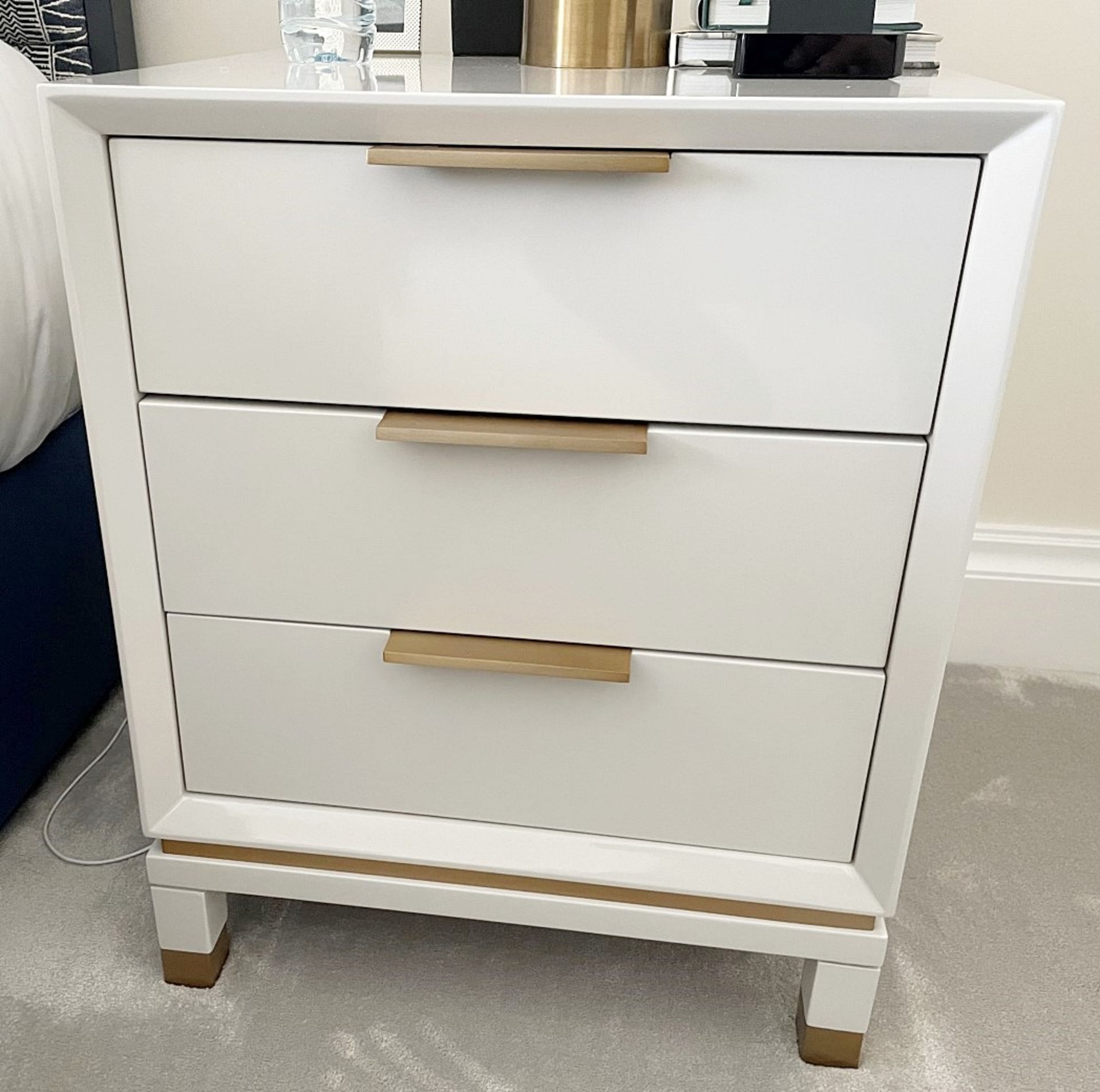 Pair Of Luxury Designer Bedside Tables With Soft-Close Drawers - NO VAT ON THE HAMMER - Image 3 of 8