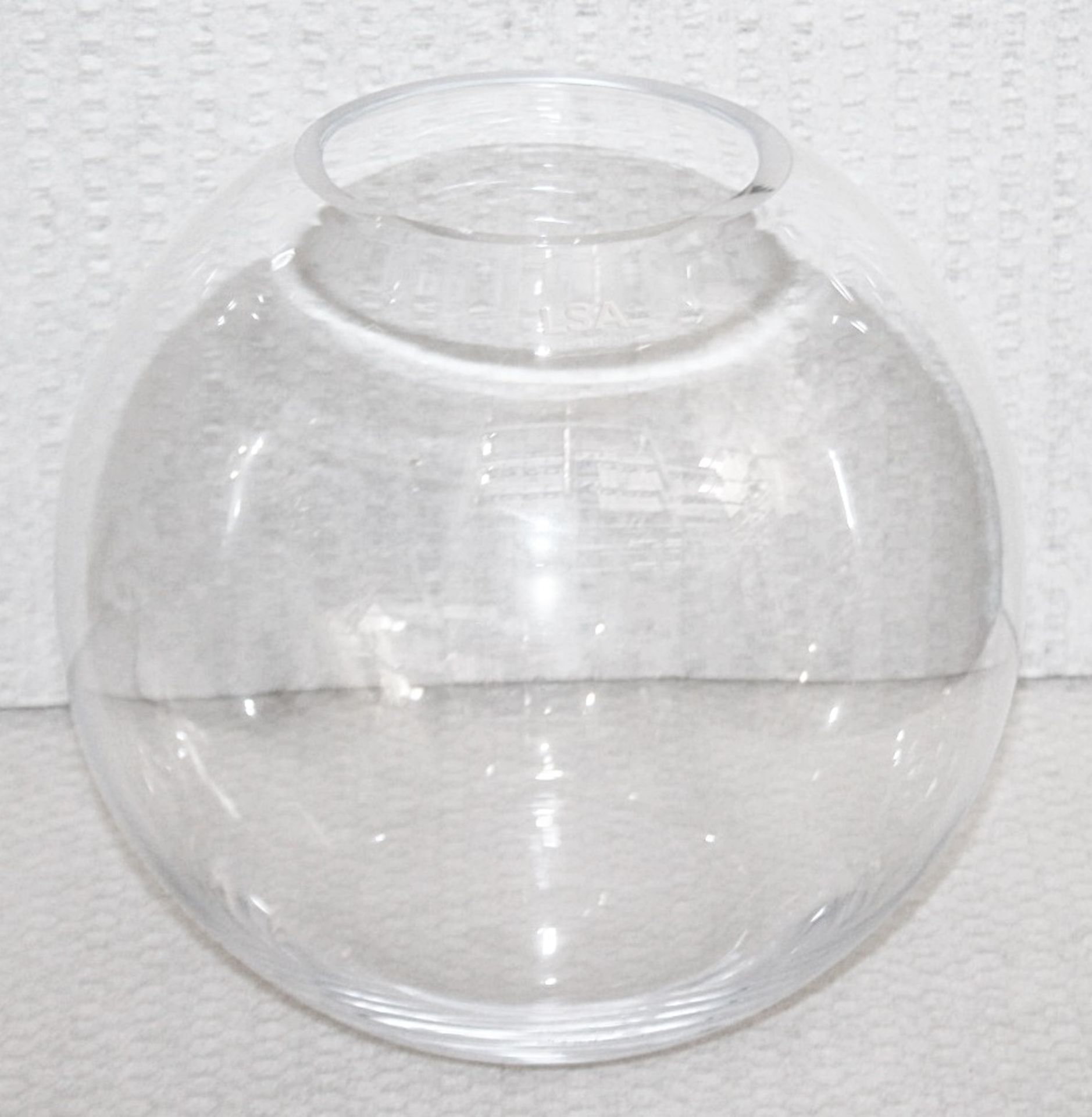 1 x LSA 'Globe' Luxury 24cm Mouthblown Handmade Glass Vase  - Unused Boxed Stock - Image 4 of 9