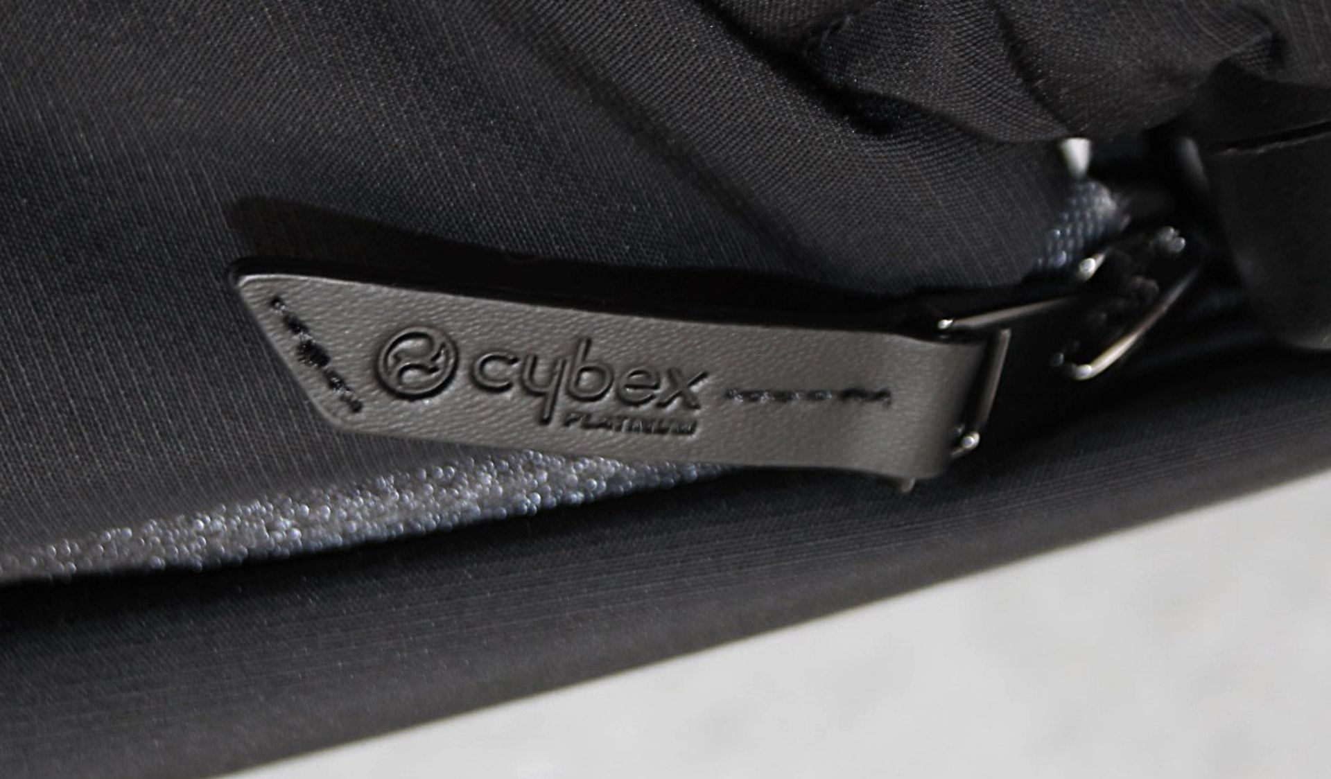 1 x CYBEX 'Priam' Luxury Carrycot In Black - Original Price £329.95 - Unused Boxed Stock - Image 10 of 19