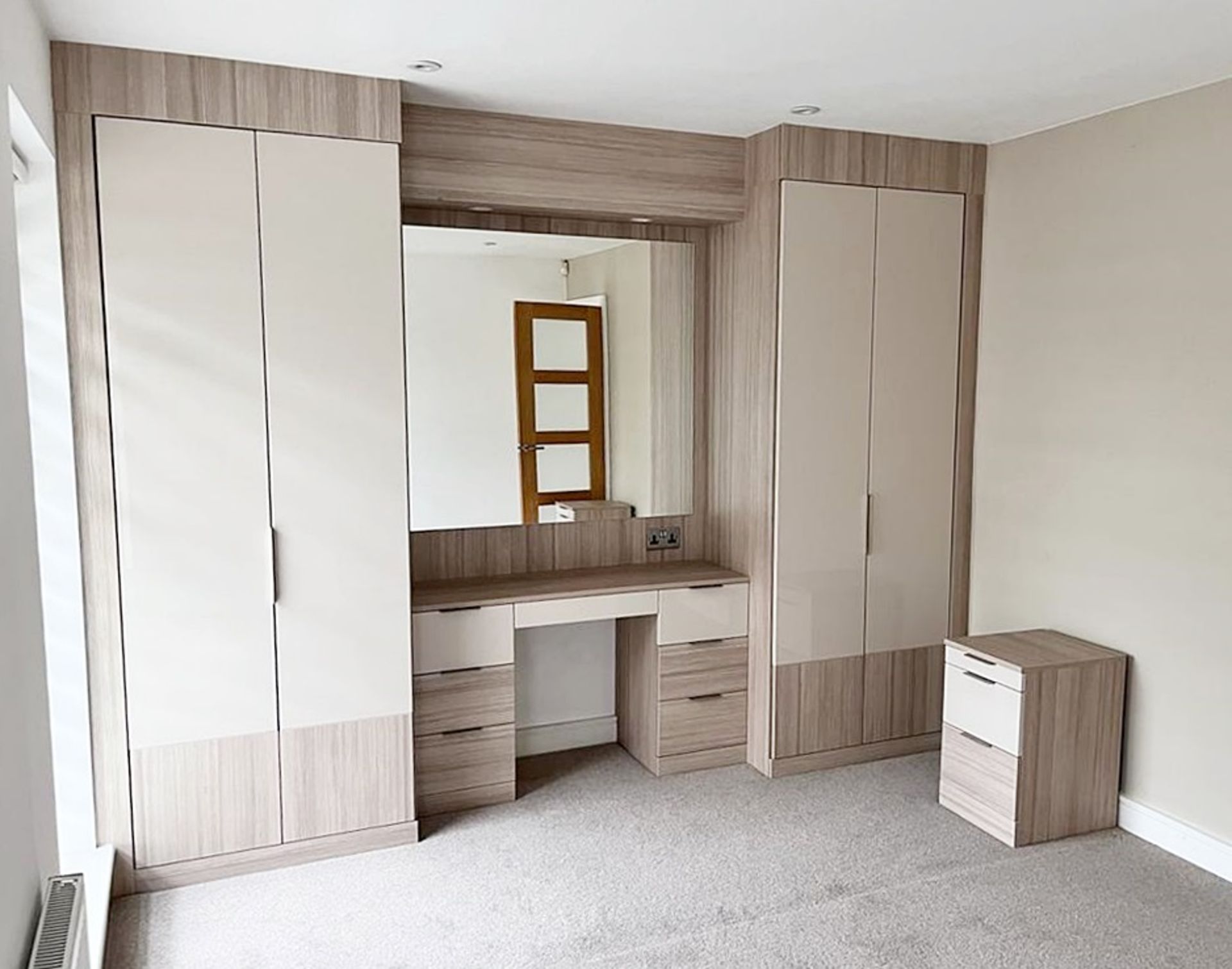 Bank Of Internal Wardrobes With Dressing Table And 2 x Bedside Tables  - Ref: BED/OPP-LDG - - Image 2 of 5