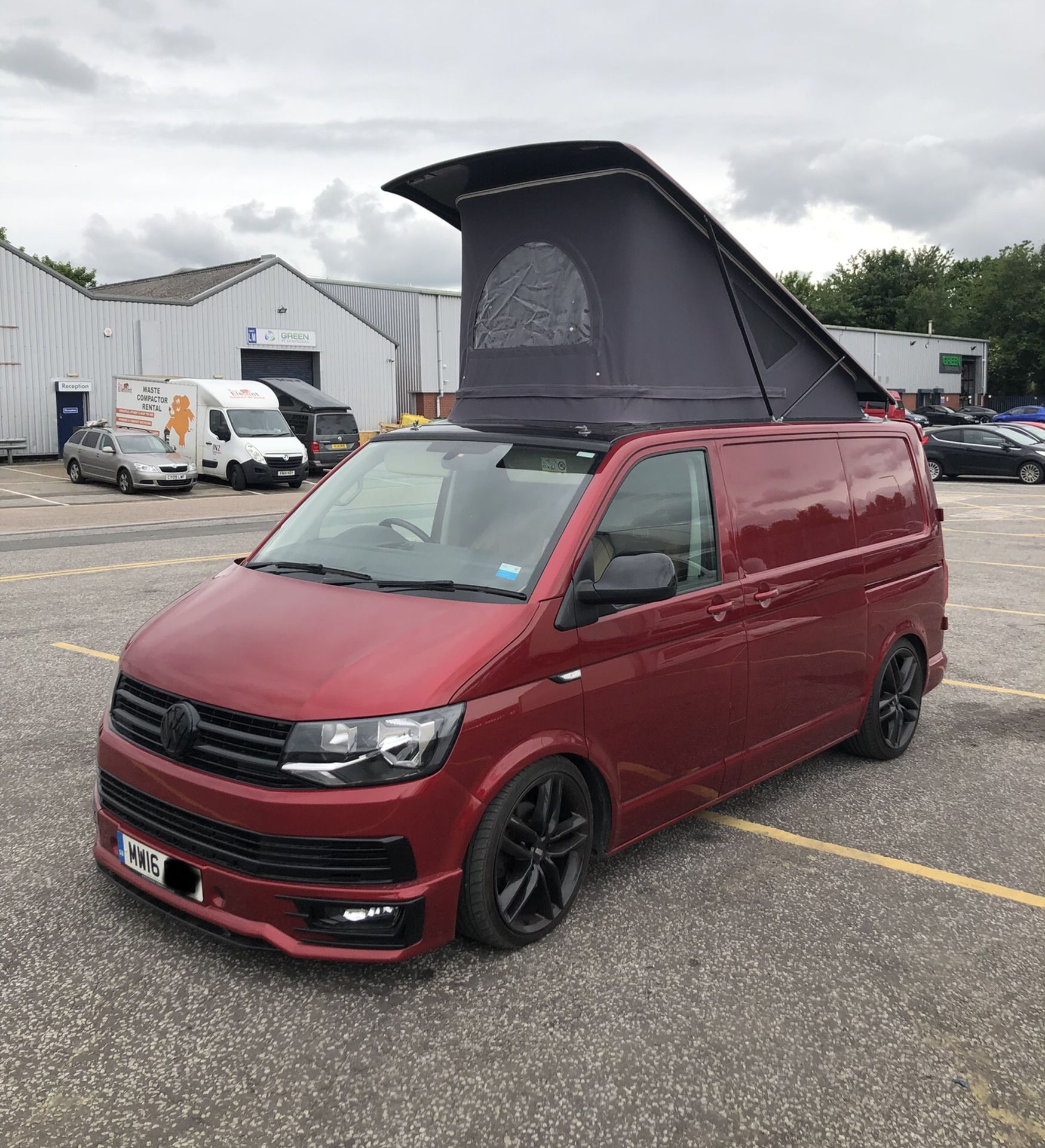 2016 Volkswagen Transporter Camper Part Finished Project - 95%+ of parts required are included - Loc - Image 2 of 23