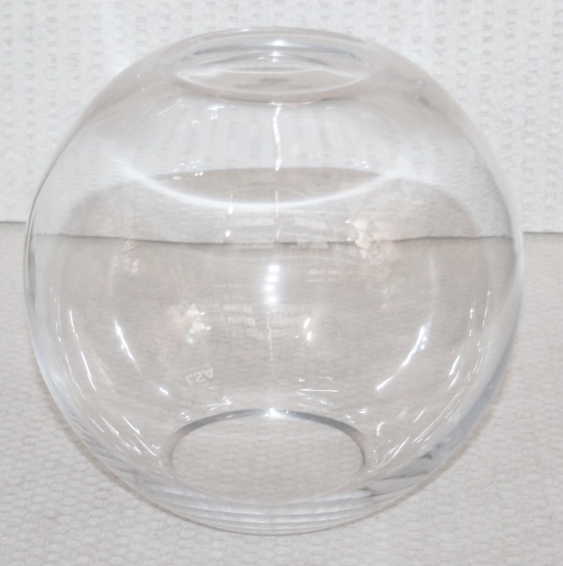 1 x LSA 'Globe' Luxury 24cm Mouthblown Handmade Glass Vase  - Unused Boxed Stock - Image 2 of 6