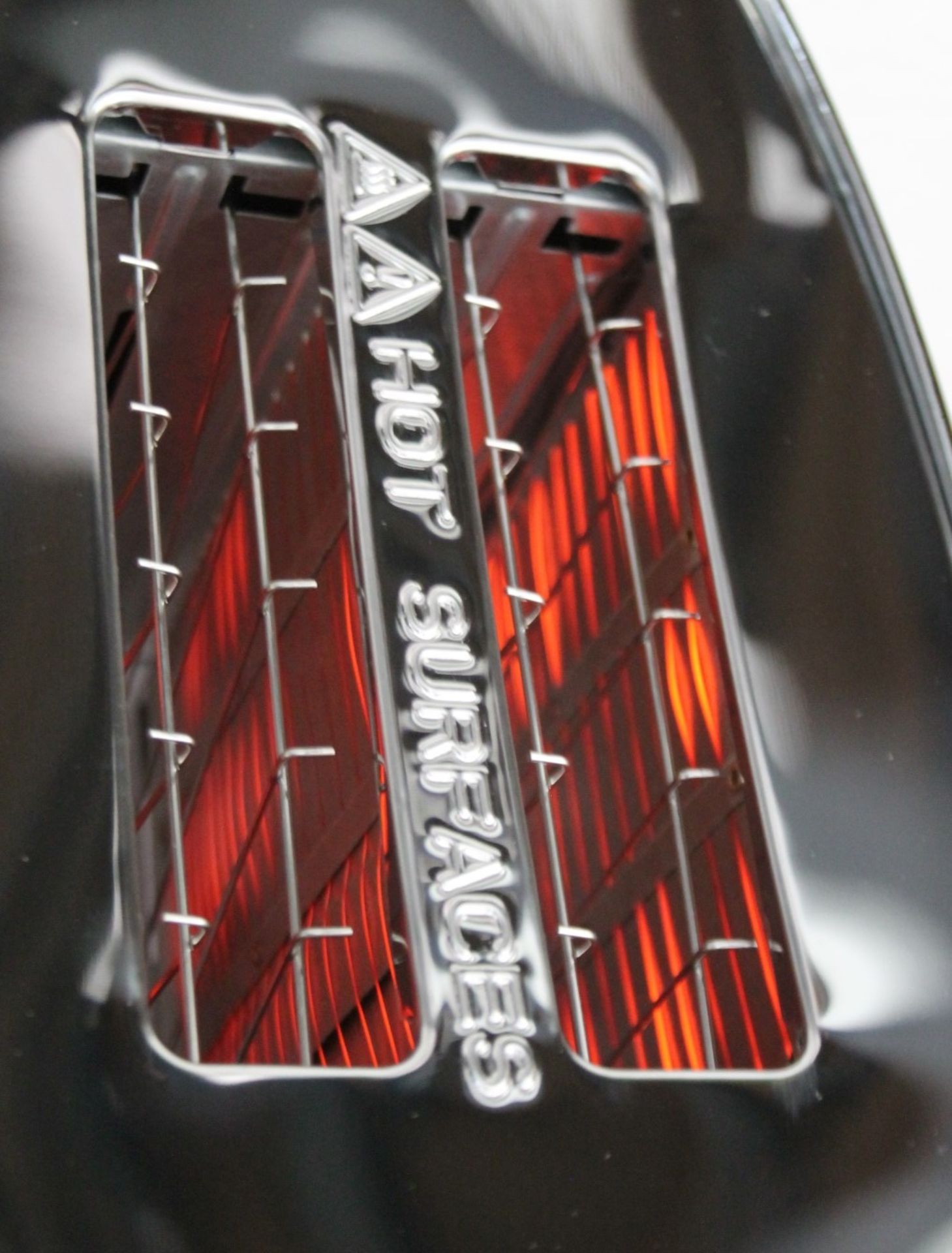 1 x Bugatti 'VOLO' Designer 2-Slice Self-Lowering Toaster In Chrome - Original Price £178.00 - Boxed - Image 5 of 13