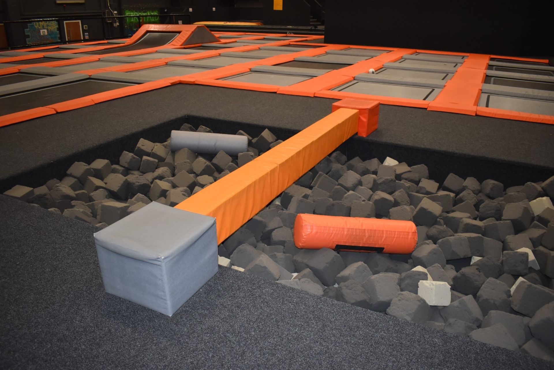 1 x Large Trampoline Park - Disassembled - Includes Dodgeball Arena And Jump Tower - CL766  - - Image 44 of 99
