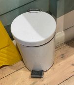 2 x Small Pedal Waste Bins In White - CL776 - Ref: GB100 - Location: London W1WFrom a recently