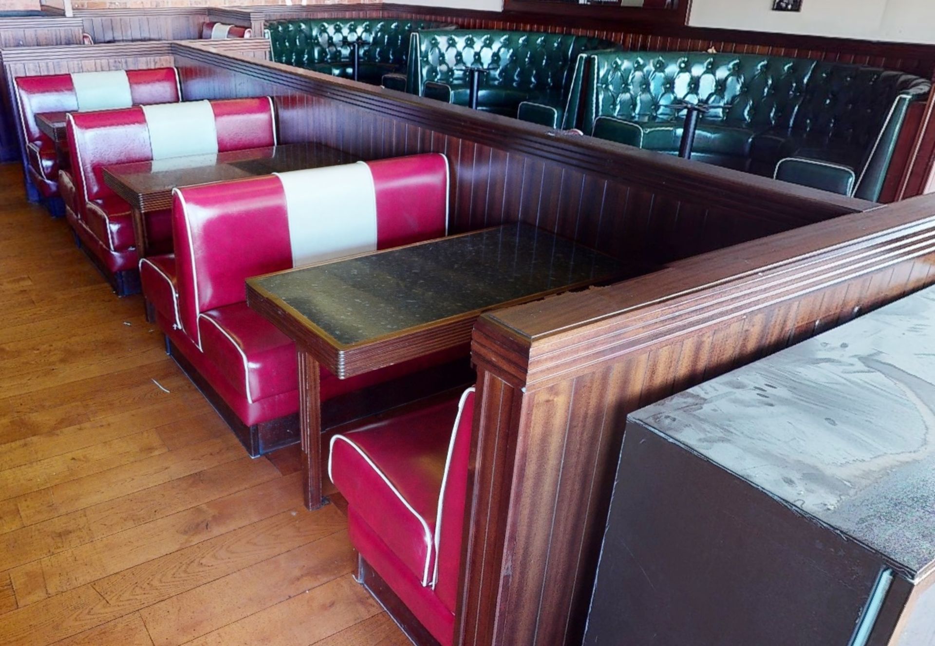 1 x Assorted Lot of Restaurant Seating Benches - Seats 18 Persons - American Diner Style in Red