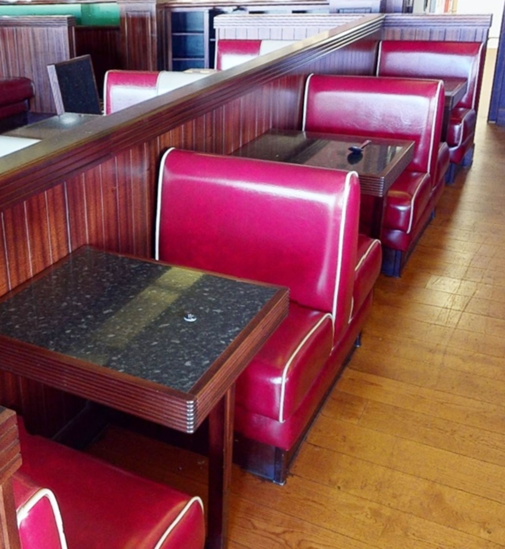 1 x Assorted Lot of Restaurant Seating Benches - Seats 18 Persons - American Diner Style in Red - Image 3 of 11