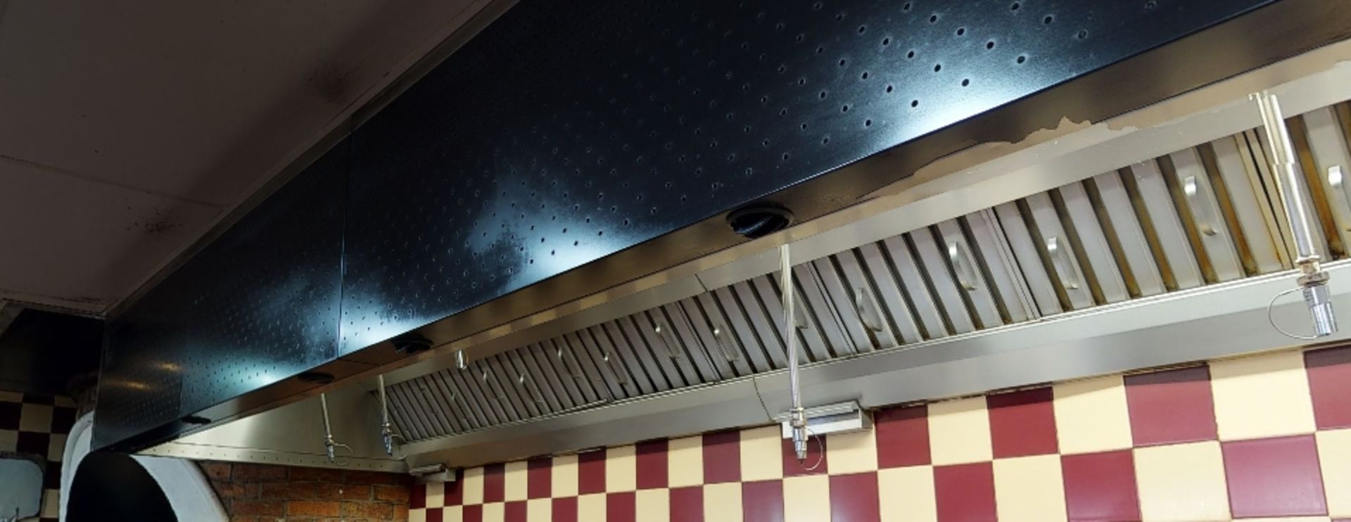 1 x Commercial Stainless Steel Kitchen Extractor Canopy With Ansul R-102 Fire Suppression System - Image 3 of 4