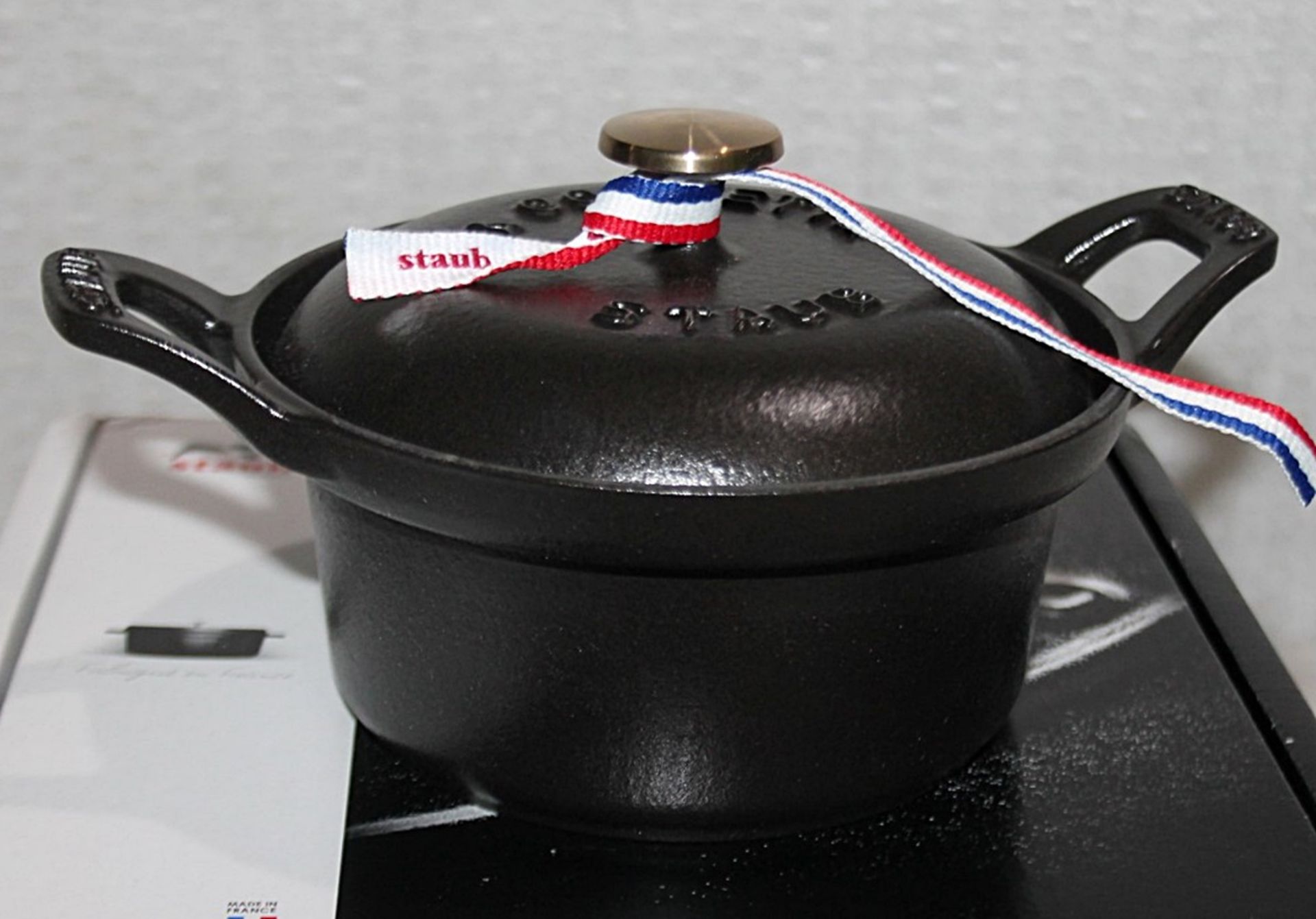 1 x STAUB Cast Iron 12cm Round Coquette Dish In Black - Original Price £67.00 - Unused Boxed Stock -