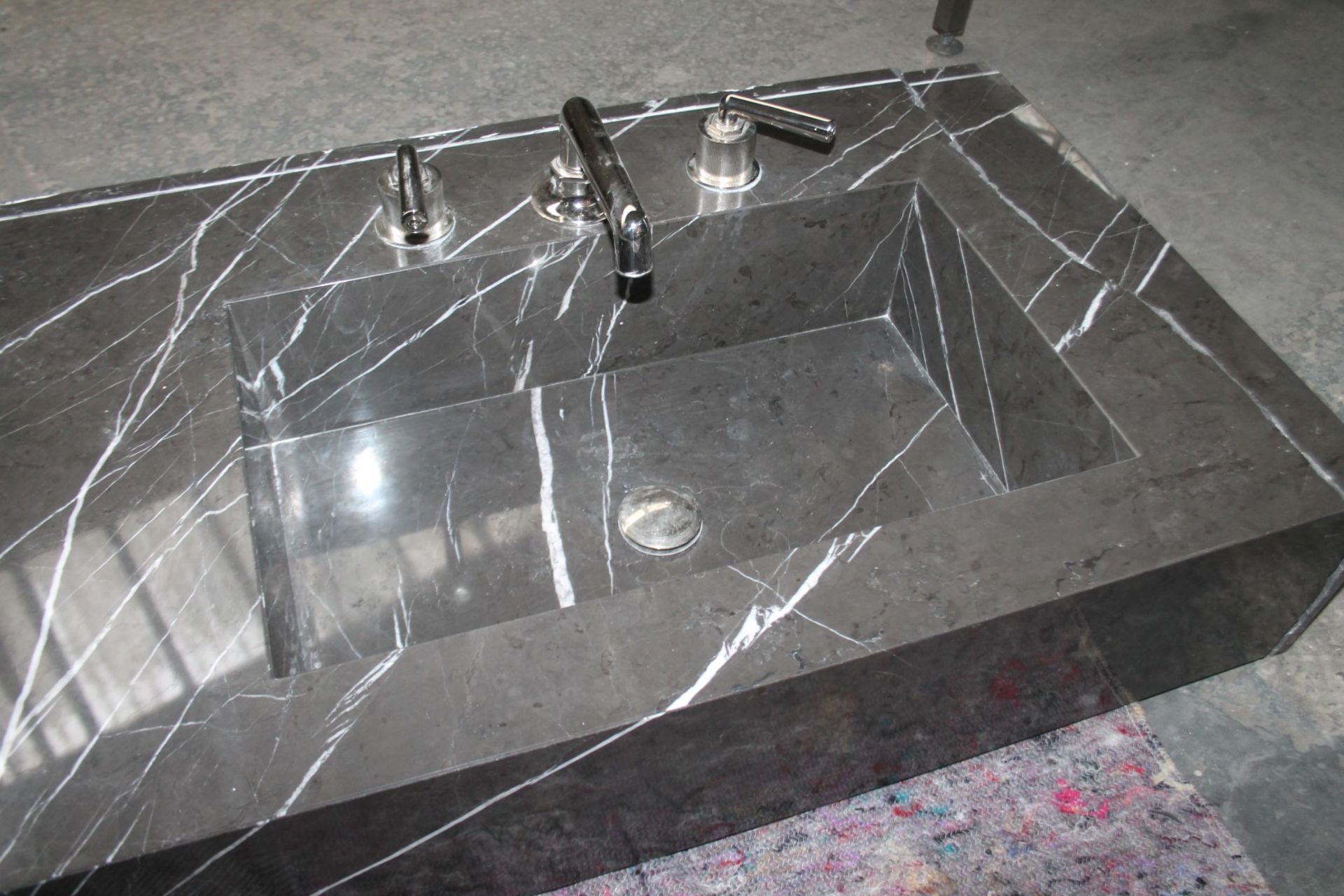 1 x Luxury Stone Vanity Unit Incorporating Dual Hand Basins And Brassware *Read Condition Report* - Image 7 of 17