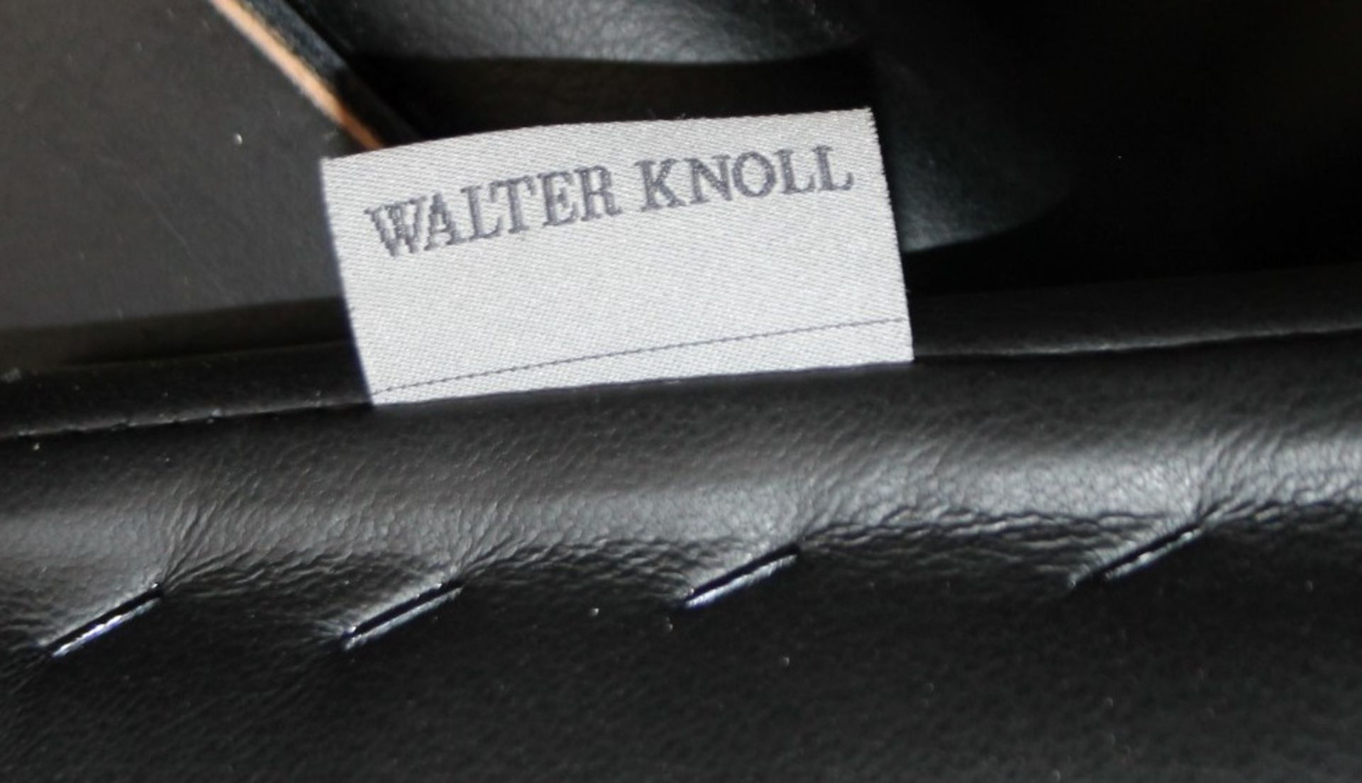 1 x WALTER KNOLL Designer Corner Sofa, Upholstered In A Soft Black Leather - Image 7 of 11