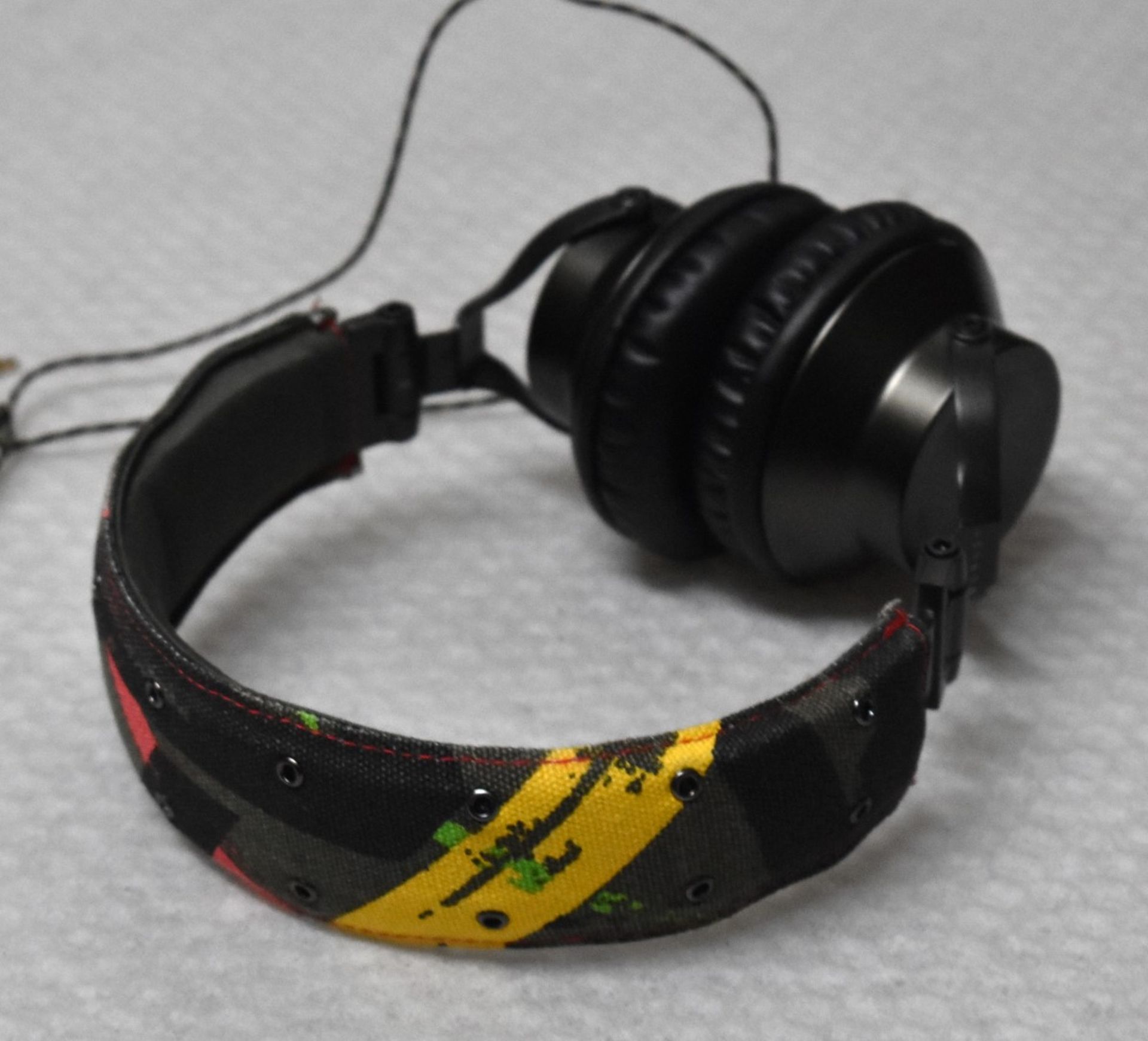 1 x House of Marley Rasta Revolution On Ear Headphones - Includes Original Box - Light Use Only - - Image 6 of 9