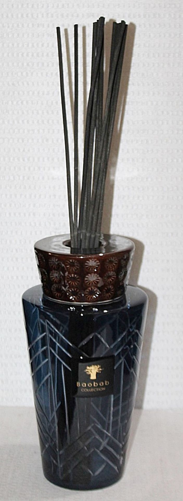 1 x BAOBAB COLLECTION 'Ba Swann' High Society 5L Totem Diffuser - Original Price £715.00 - Image 2 of 4