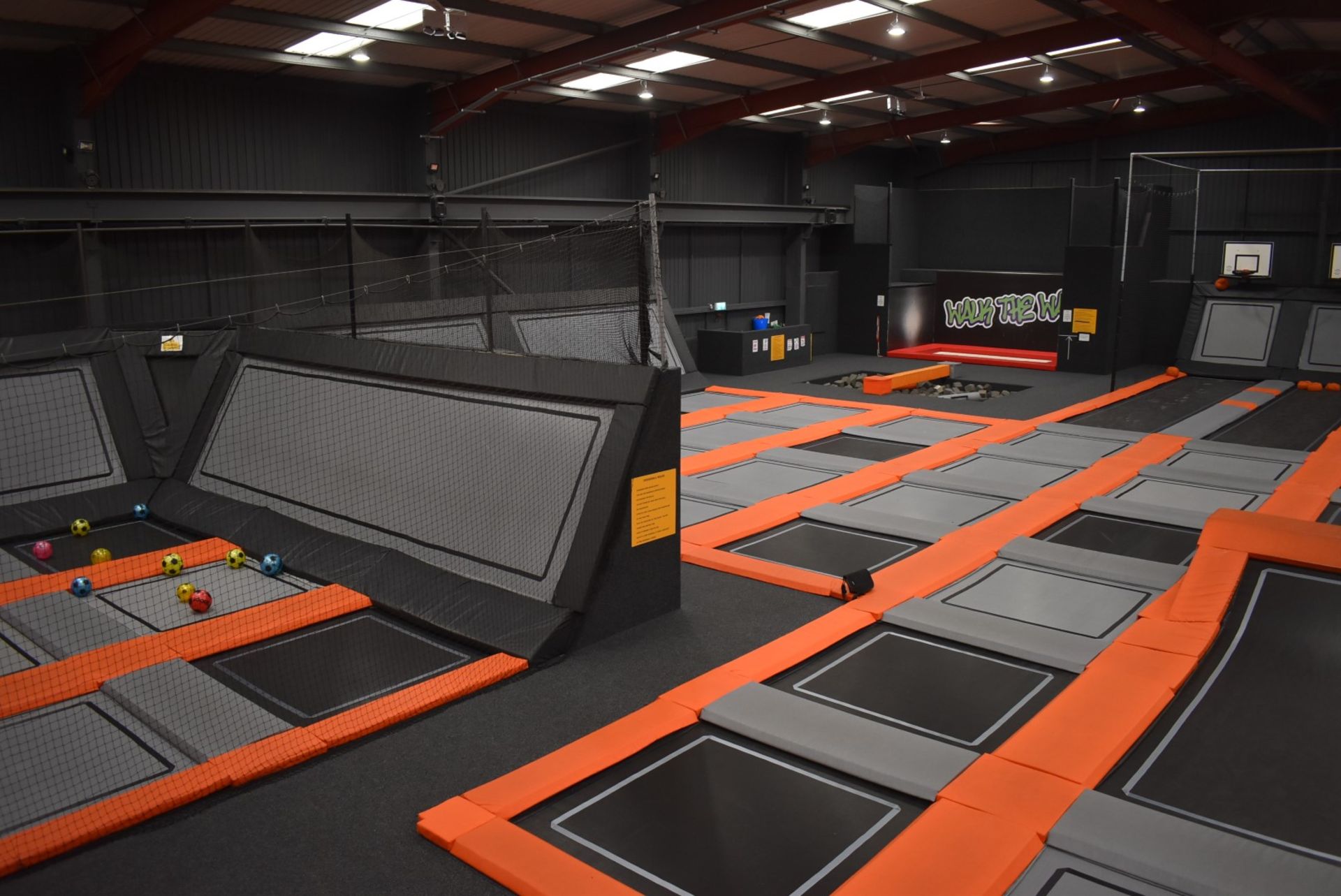 1 x Large Trampoline Park - Disassembled - Includes Dodgeball Arena And Jump Tower - CL766  - - Image 91 of 99