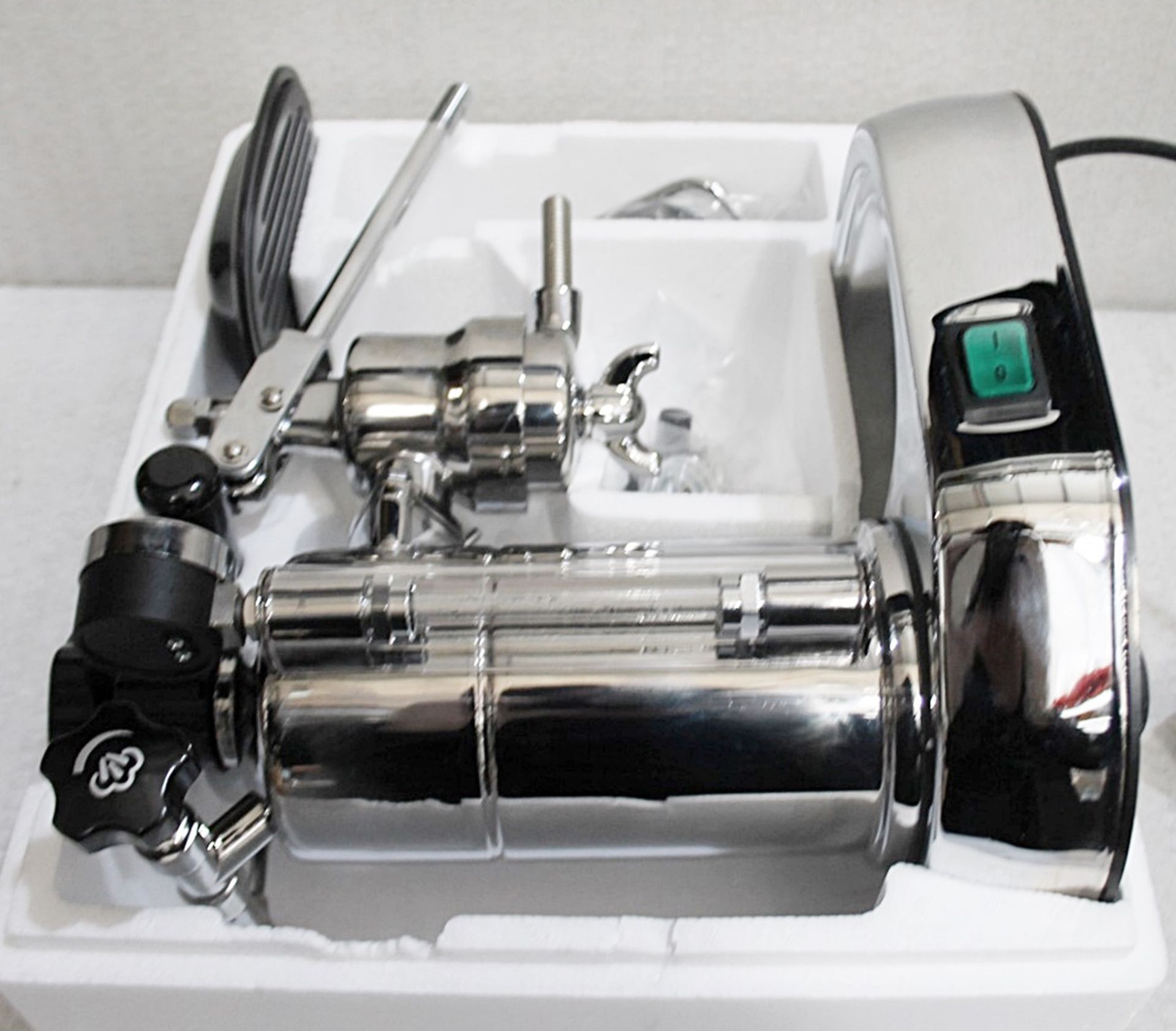 1 x LA PAVONI Professional Lusso Coffee Machine - Original Price £849.95 - Ex-display / Boxed - Image 11 of 14