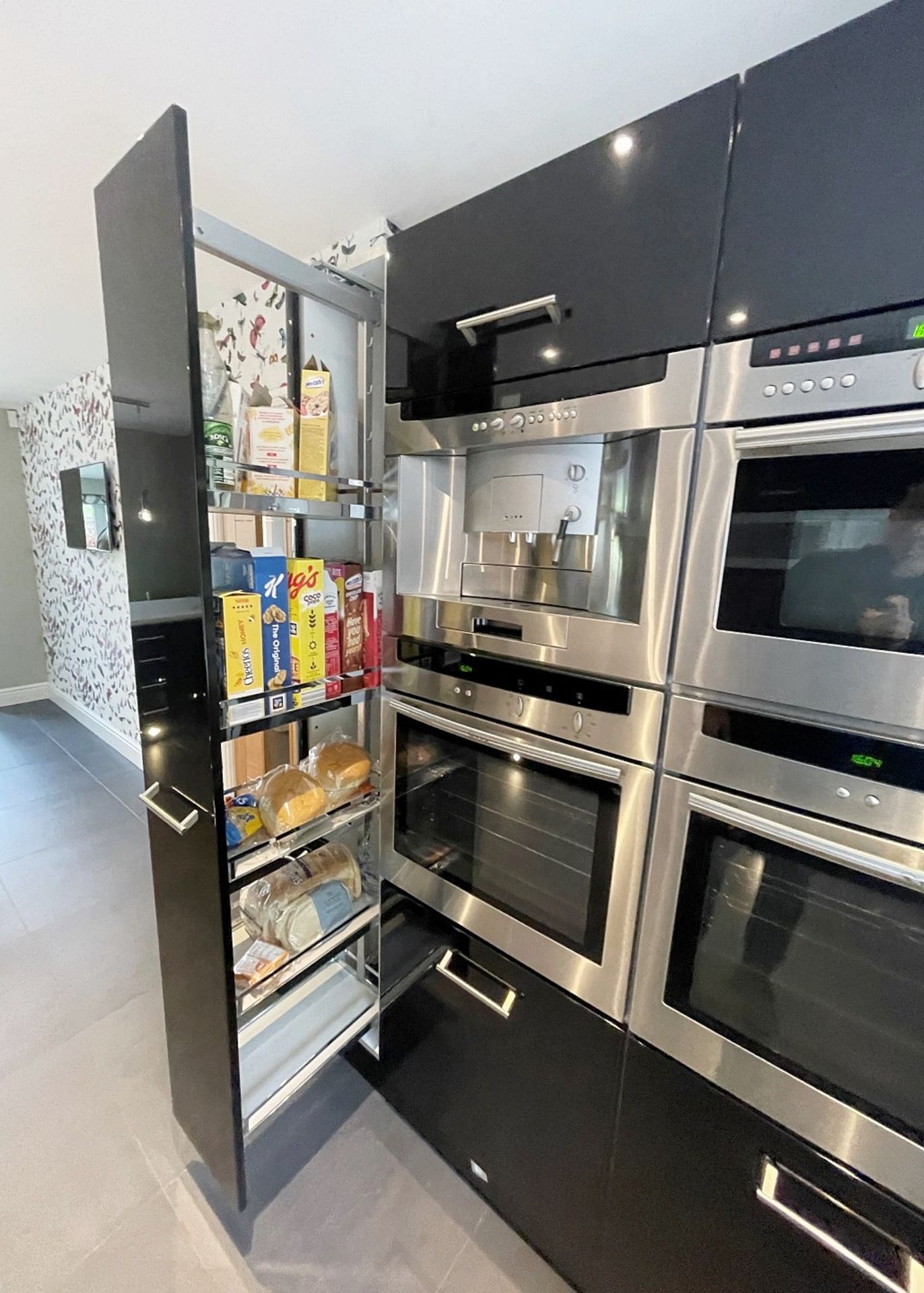 1 x MAGNET Modern Black Gloss Fitted Kitchen With Premium Branded Appliances + Corian Worktops - Image 12 of 62