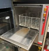 1 x Sammick Small Commercial Glass Washer With Stainless Steel Finish - Size: 46 x 56 cms - Ref:
