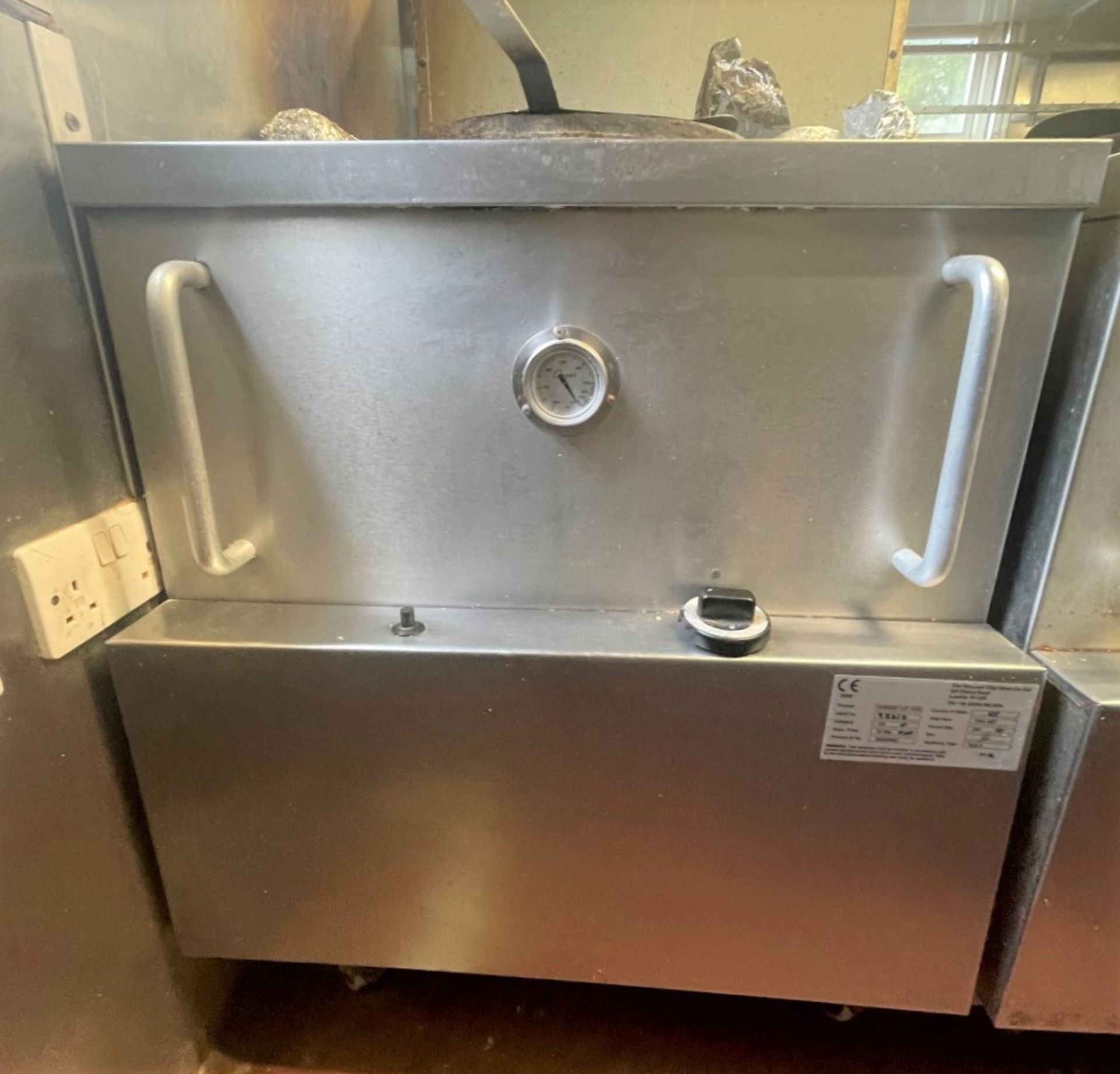 1 x Tandoori Clay Oven - Commercial Stainless Steel Unit By The Tandoori Clay Oven Company - Size: - Image 3 of 13