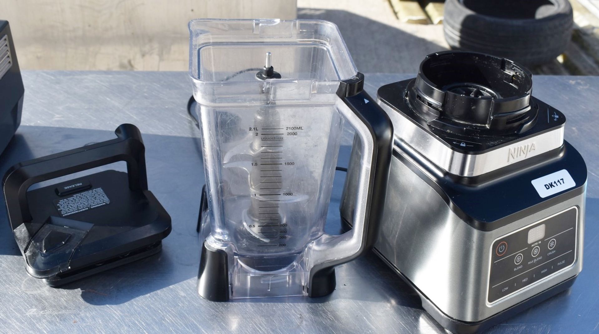 1 x Ninja Food Blender - Model BN750UK 30 - Recently Removed From a Dark Kitchen Environment - - Image 7 of 9