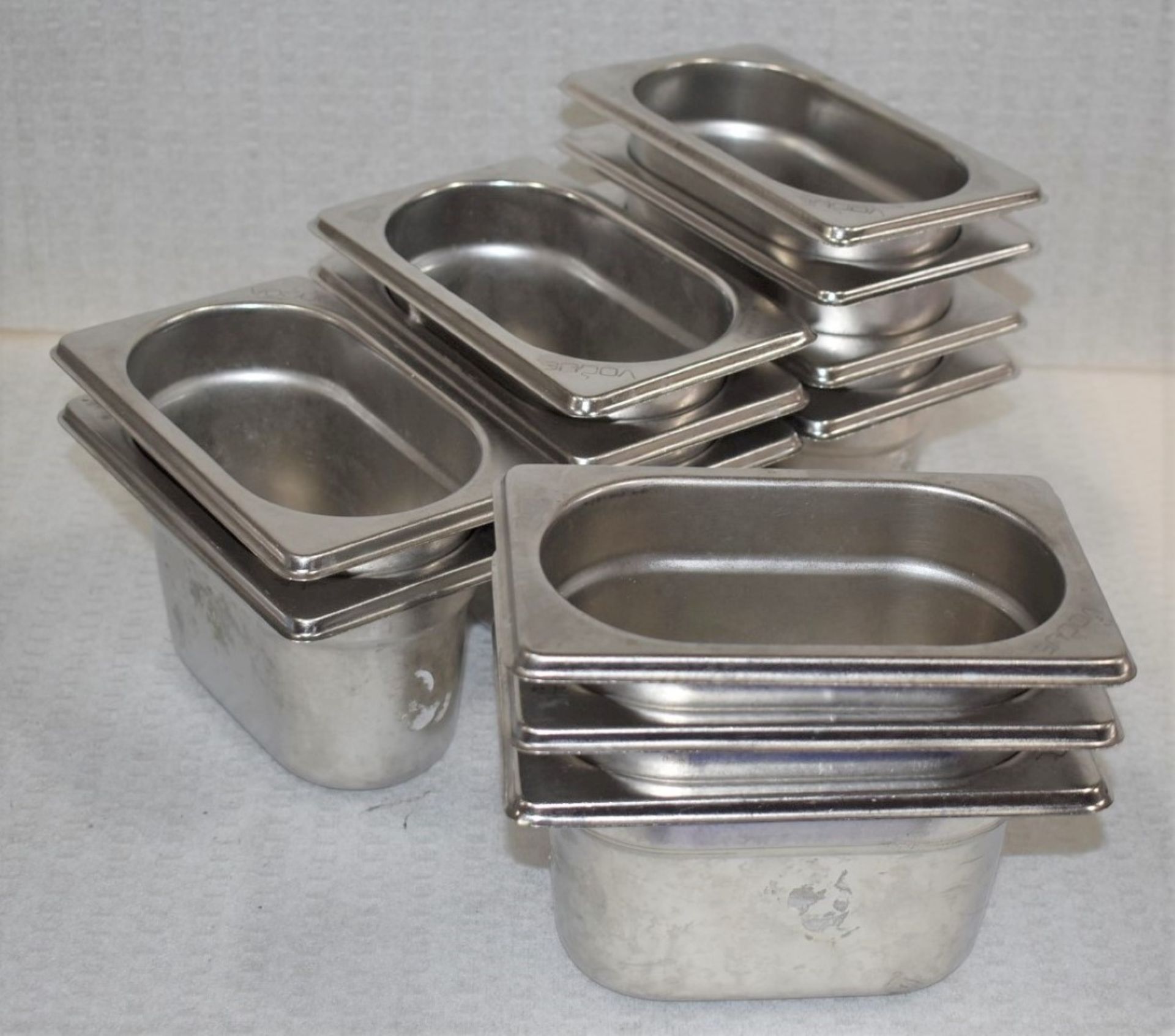 12 x Vogue Stainless Steel 1/9 Gastronorm Pans Without Lids - Size: H10 x W10.5 x L17.5 cms - - Image 2 of 2
