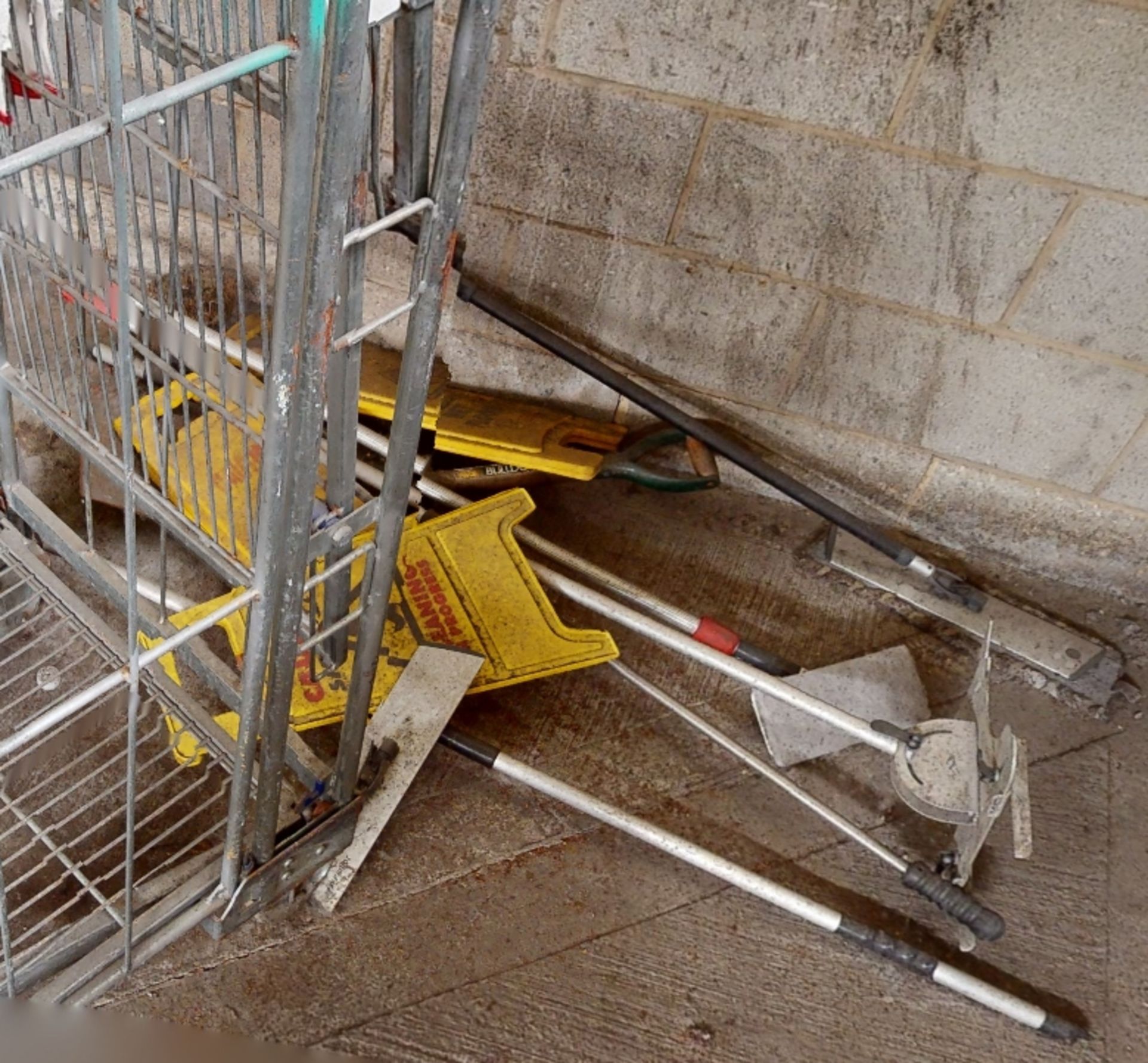 1 x Assorted Collection of Cleaning Products - Mop Buckets, Wet Floor Signs, Wet Brush, Mop Handles - Image 9 of 9