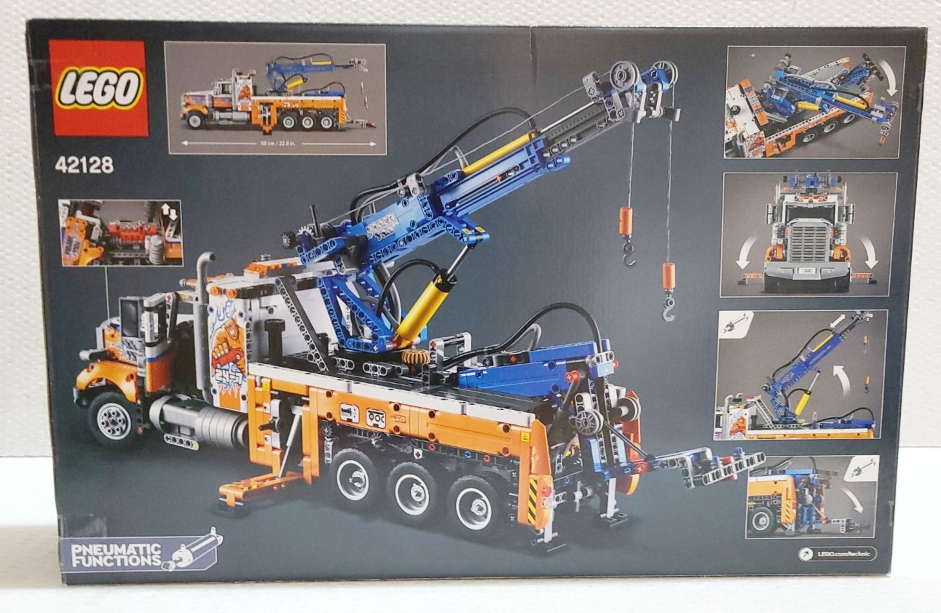 1 x LEGO Technics Heavy-Duty Tow Truck - Original Price £149.00 - Image 6 of 6