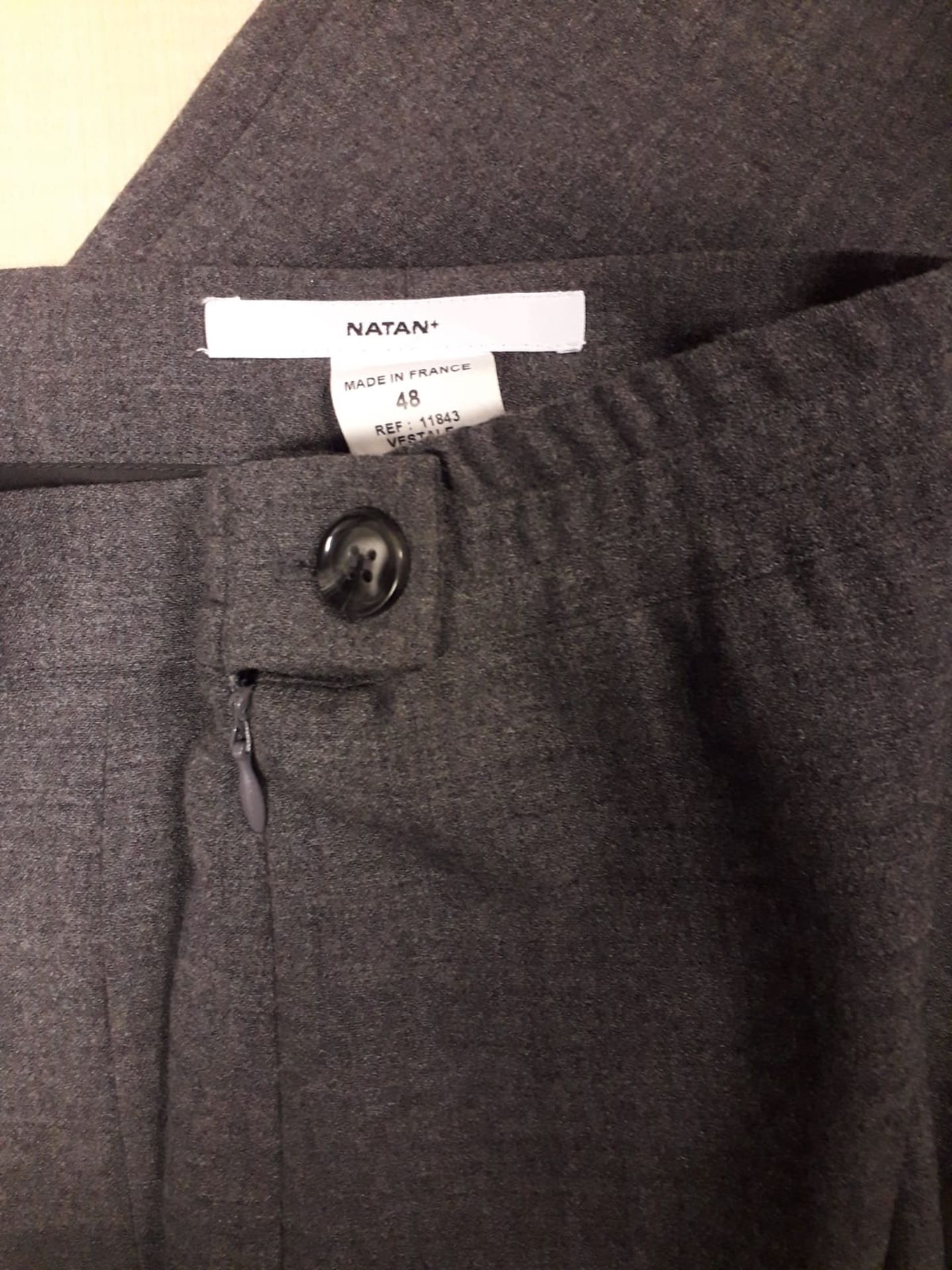 1 x Natan Plus Grey Trousers - Size: 48 - Material: 96% Virgin Wool, 4% Elastane - From a High End - Image 2 of 5