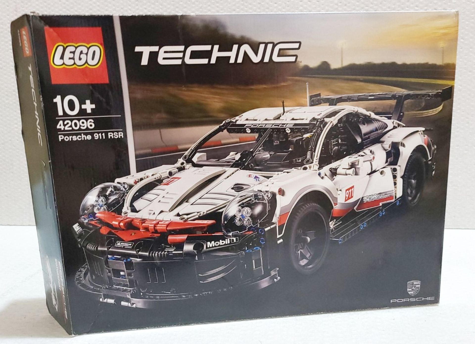 1 x LEGO Technic Porsche 911 RSR Sports Car Set - Original Price £169.99 - Image 6 of 6