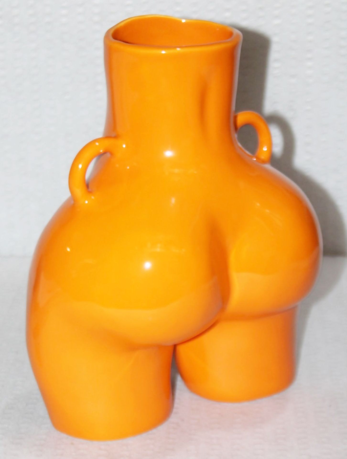 1 x ANISSA KERMICHE 'Love Handles' Designer Decorative Ceramic Vase (31cm) - Original Price £340.00 - Bild 2 aus 8
