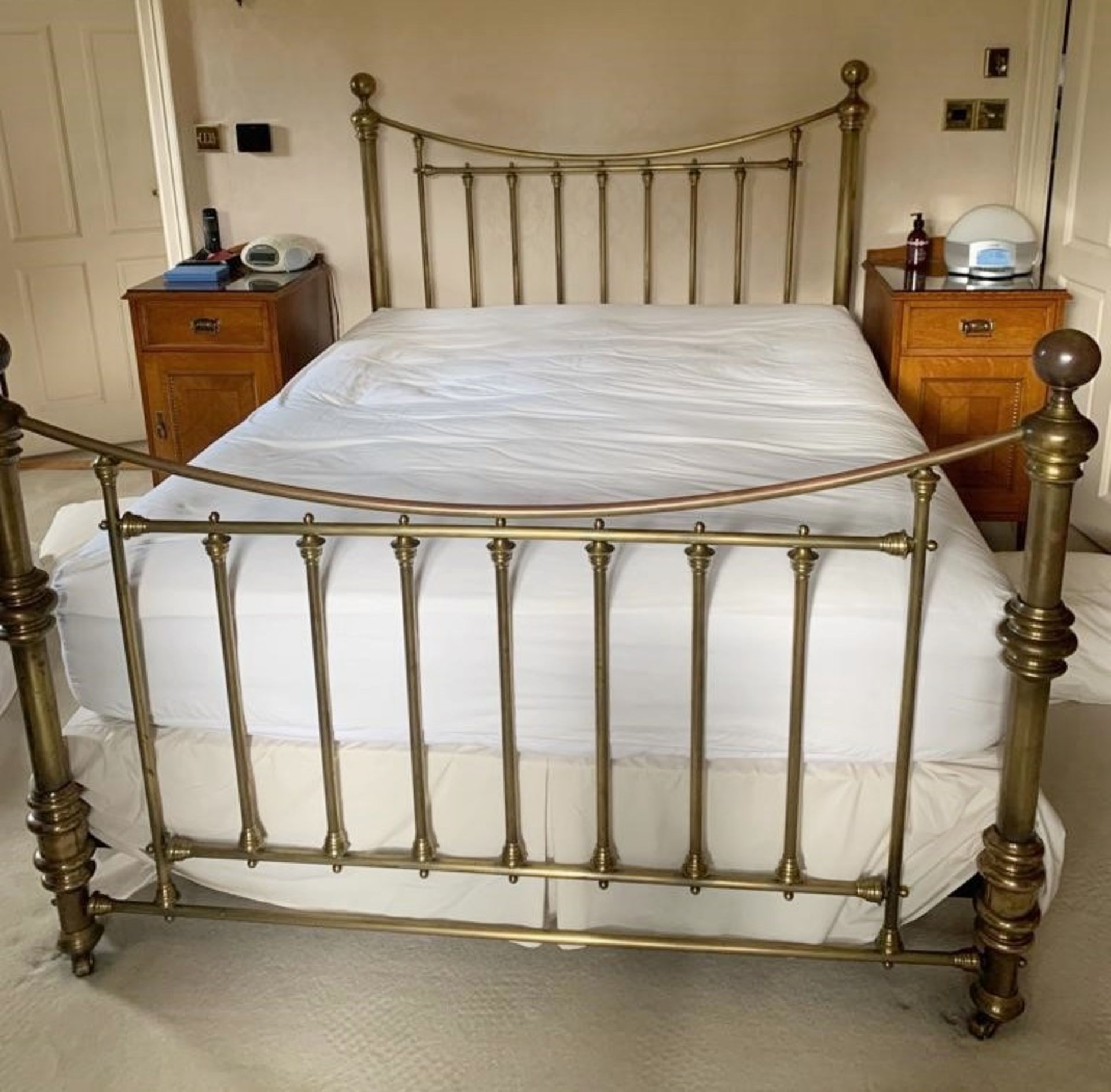 1 x AND SO TO BED 'To Catch A Dream' Luxury Kingsize Bed - Original RRP £ 2,970 - NO VAT ON HAMMER - Image 2 of 5