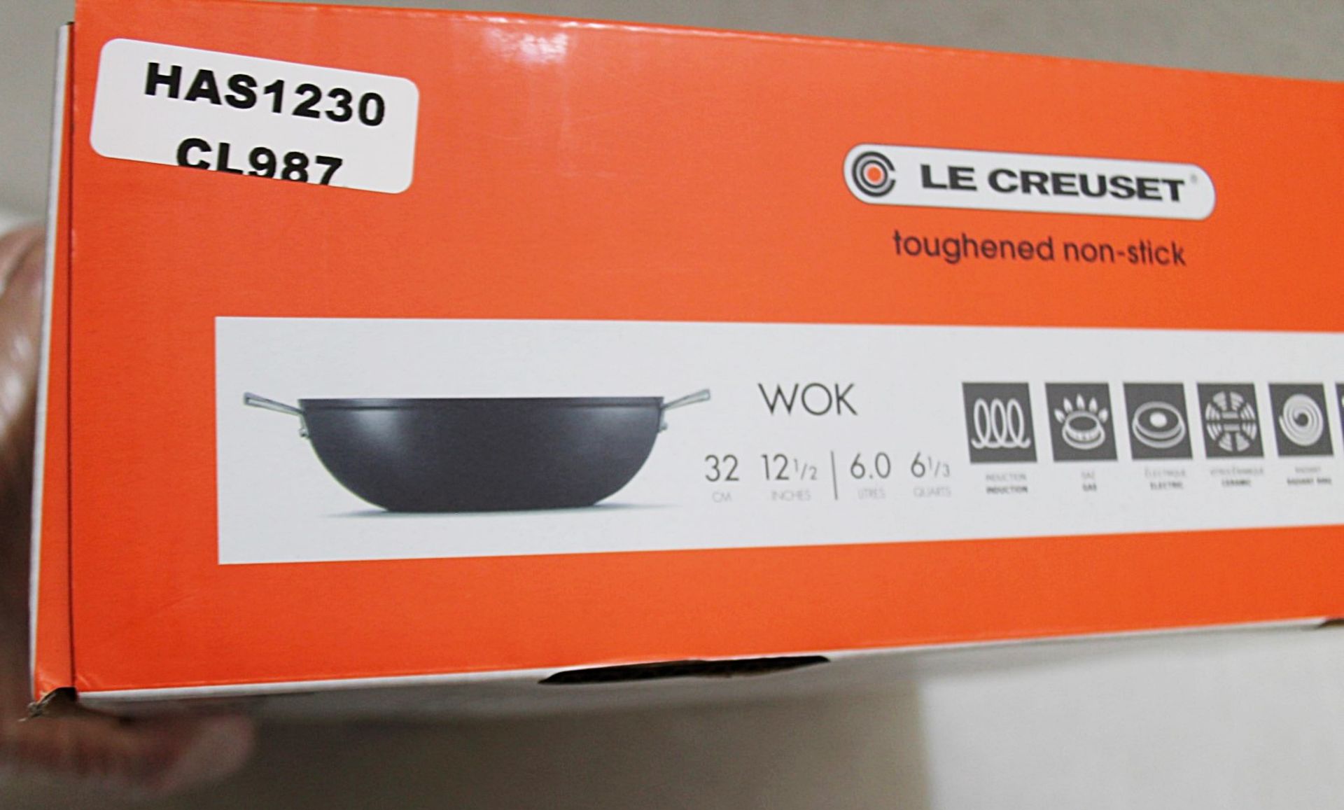 1 x LE CREUSET Premium Toughened Non-stick Wok (32cm) - Original Price £165.00 - Unused Boxed Stock - Image 7 of 11