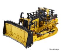 1 x LEGO Technic Cat D11 Bulldozer Truck Toy - Original Price £429.00