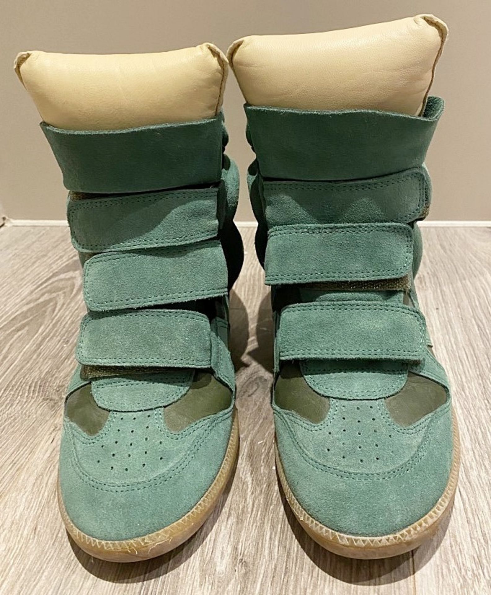 1 x Pair Of Genuine Isabel Marant Boots In Green - Size: 36 - Preowned in Good Condition - Ref: LOT3 - Image 4 of 4