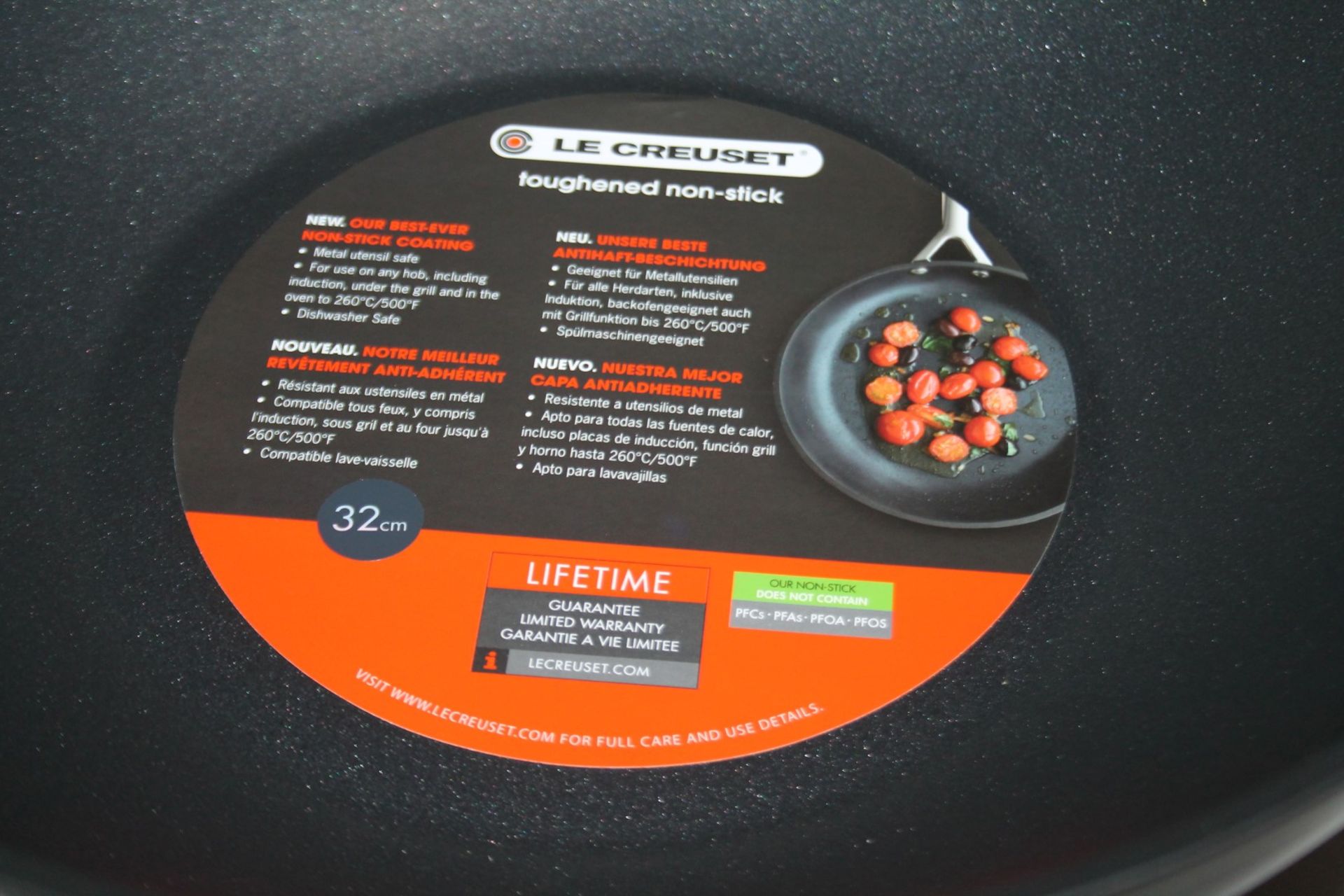 1 x LE CREUSET Premium Toughened Non-stick Wok (32cm) - Original Price £165.00 - Unused Boxed Stock - Image 10 of 11