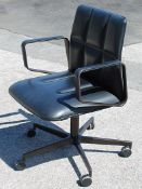 1 x WALTER KNOLL 'Leadchair' Executive Meeting Chair In Genuine Leather - Original RRP £4,250 -