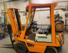 1 x Toyota Gas Powered Forklift Truck - Ref: C2C020 - CL789 - Location: SolihullCollection Details: