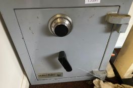 1 x Large Industrial Safe By Dudley With Combination - Ref: C2C085 - CL789 - Location: