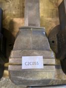 1 x Heavy Duty Bench Vice - Ref: C2C055 - CL789 - Location: SolihullCollection Details:Location: