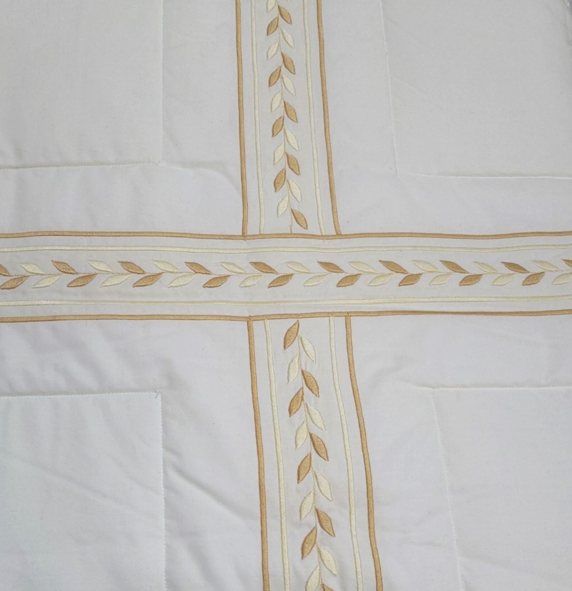 1 x PRATESI Impero Gold Embroidery Quilt in Angel Skin (240x260cm) - Original Price £1,580.00 - Image 4 of 5