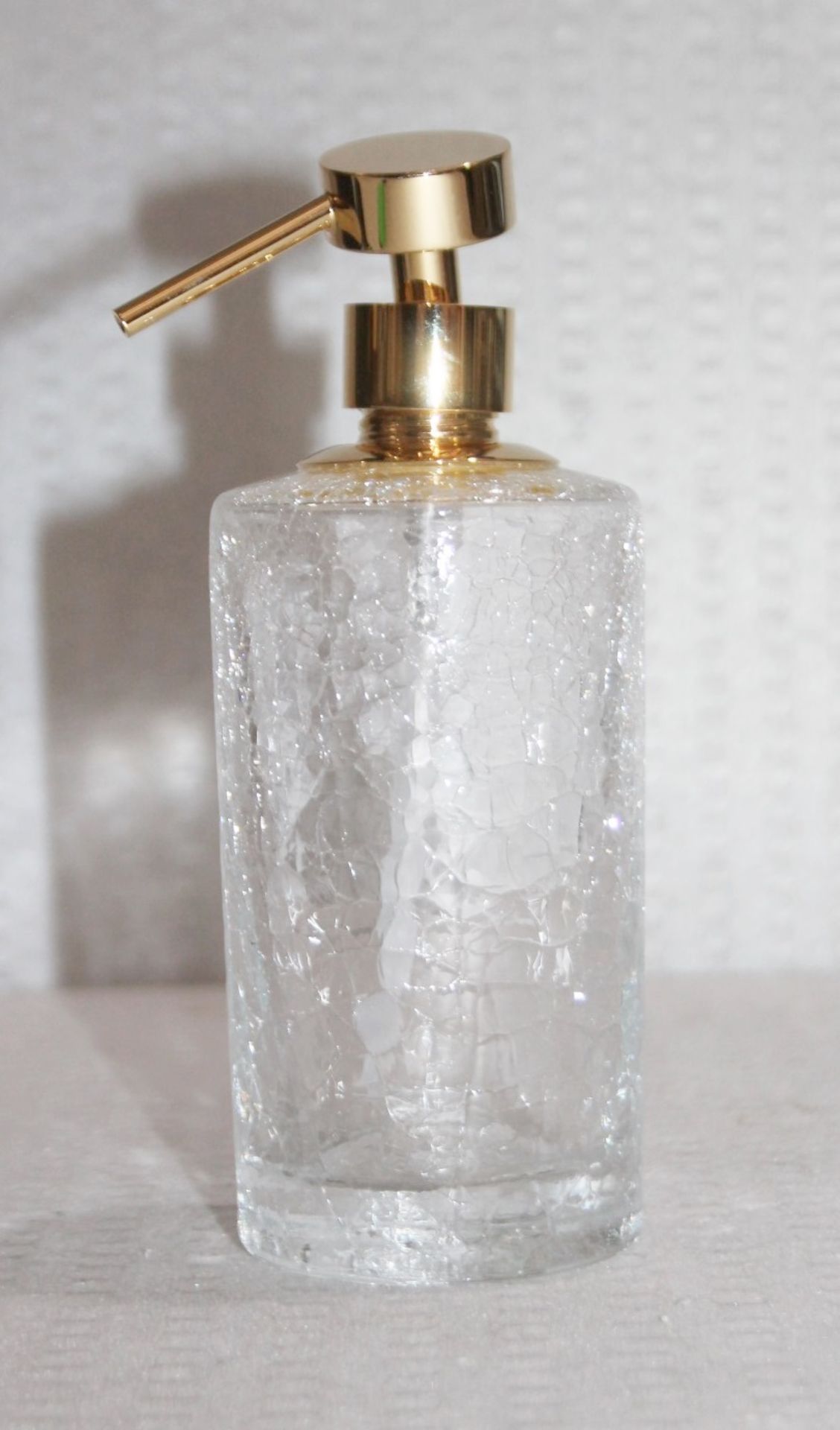 1 x 1 x ZODIAC Luxury 'Cracked Crystal' Soap Dispenser With A 24 karat Gold-Plated Pump - Original - Image 5 of 6