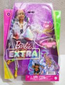 1 x MATTEL Extra Barbie #5 - Unused Boxed Stock