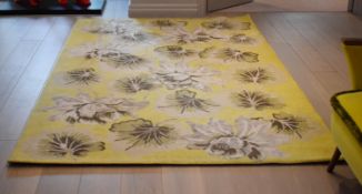 1 x DESIGNERS GUILD 'Pavilion Baudard' Wool-rich Rug Featuring A Floral Lotus Blossom Design -