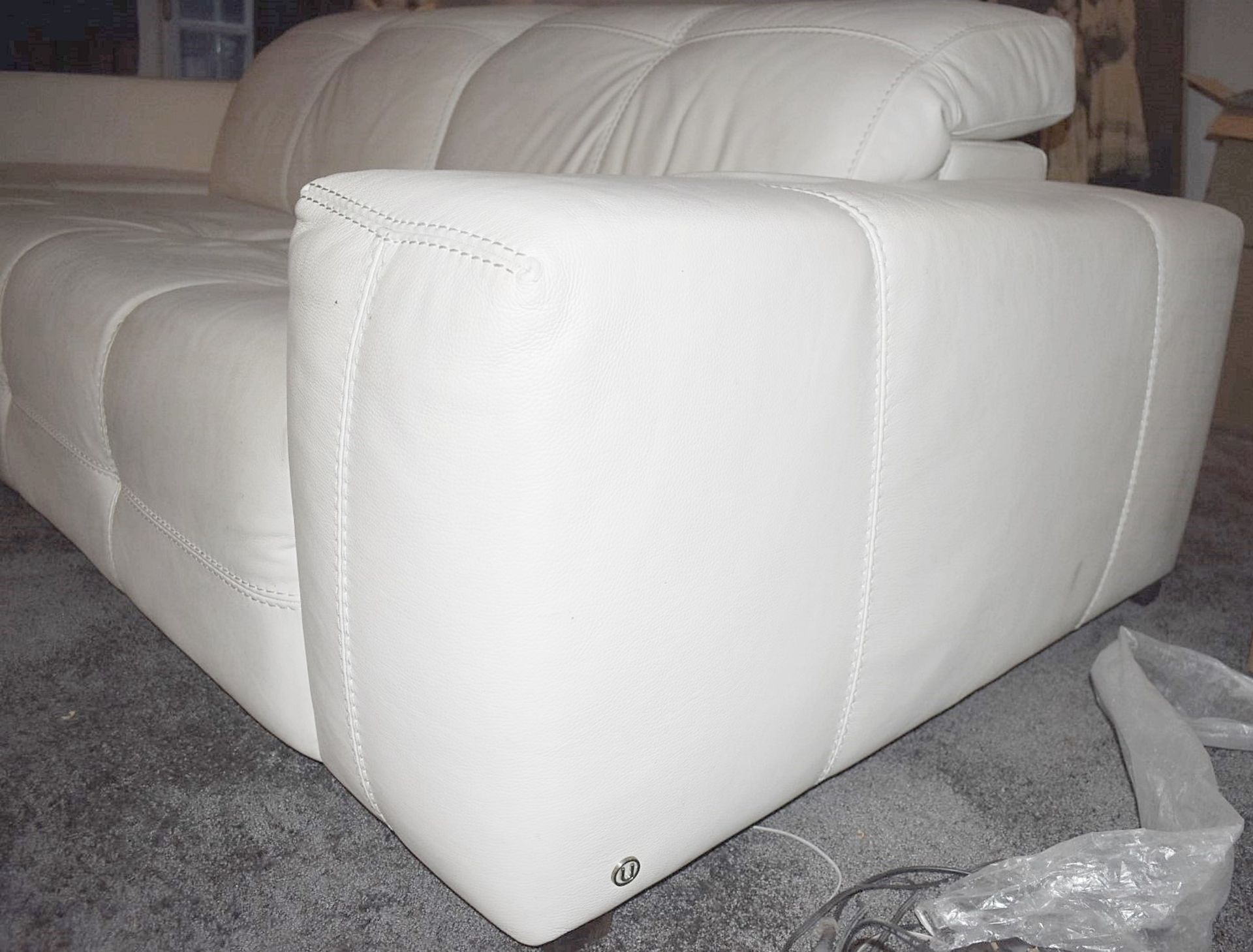1 x NATUZZI Luxury White Leather Corner Sofa With Integrated Stereo Speakers And iPhone Dock - Cream - Image 3 of 13