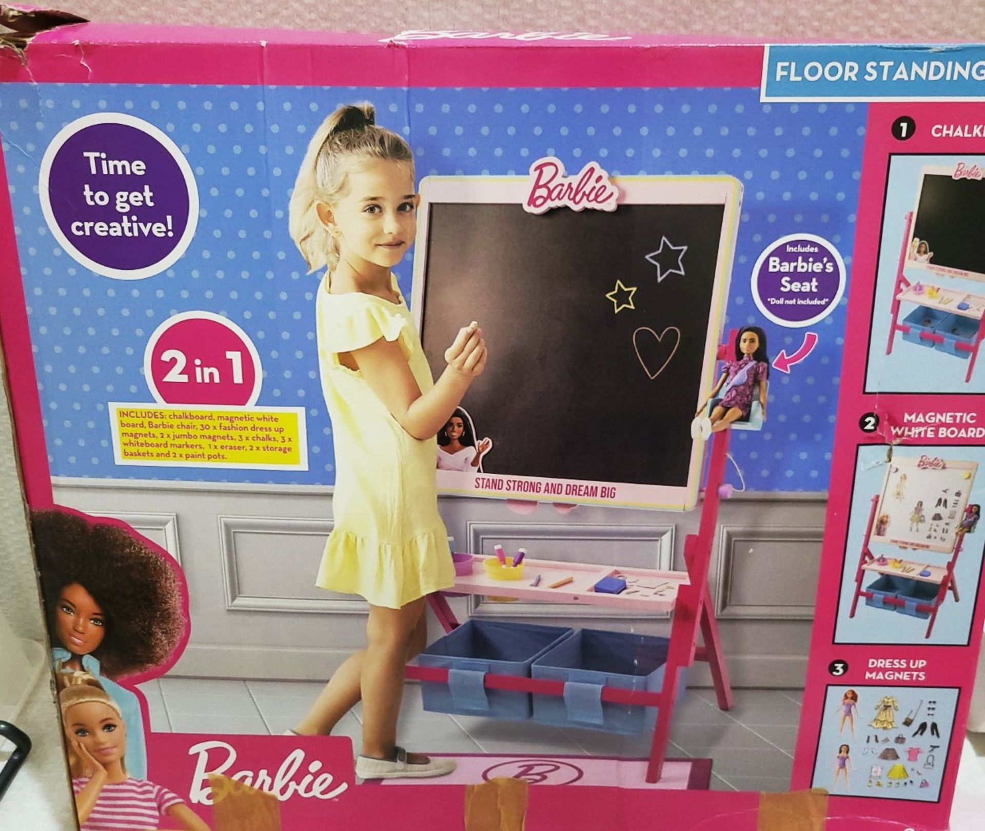 1 x MATTEL Barbie Rotating Easel With Whiteboard And Chalkboard - Image 6 of 6