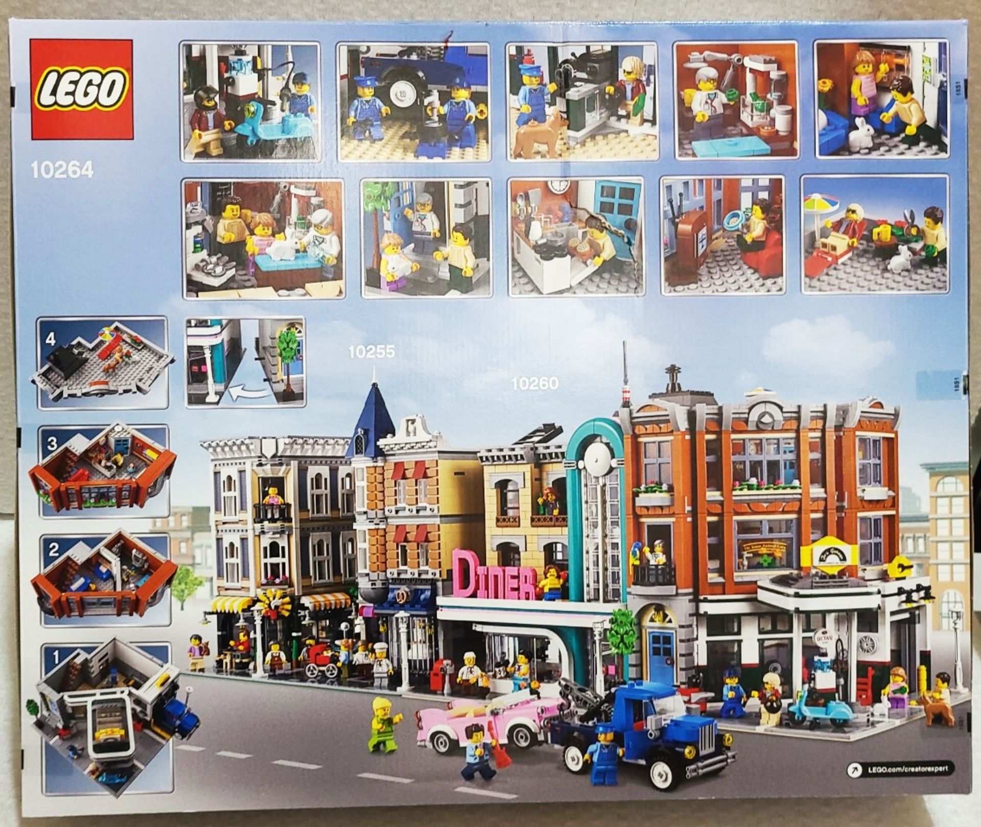 1 x LEGO Creator Expert 10264 Corner Garage And Vet Clinic Set with 6 Minifigures - RRP £260.00 - Image 2 of 5